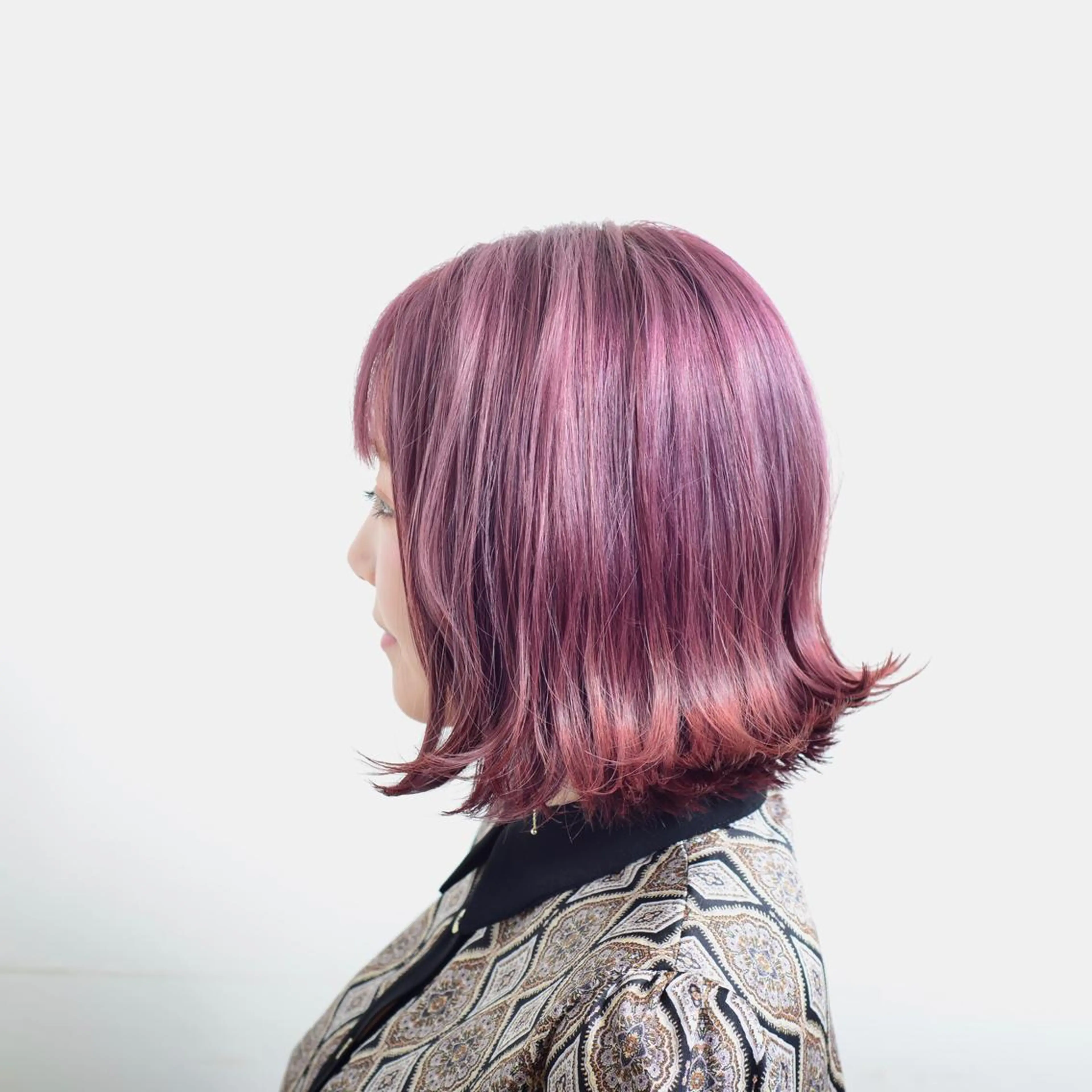 ミディアム 切りっぱなしボブ ボブ NOON    hair make+happy time所属・🌟NOON🌟 野崎謙吾のヘアスタイル