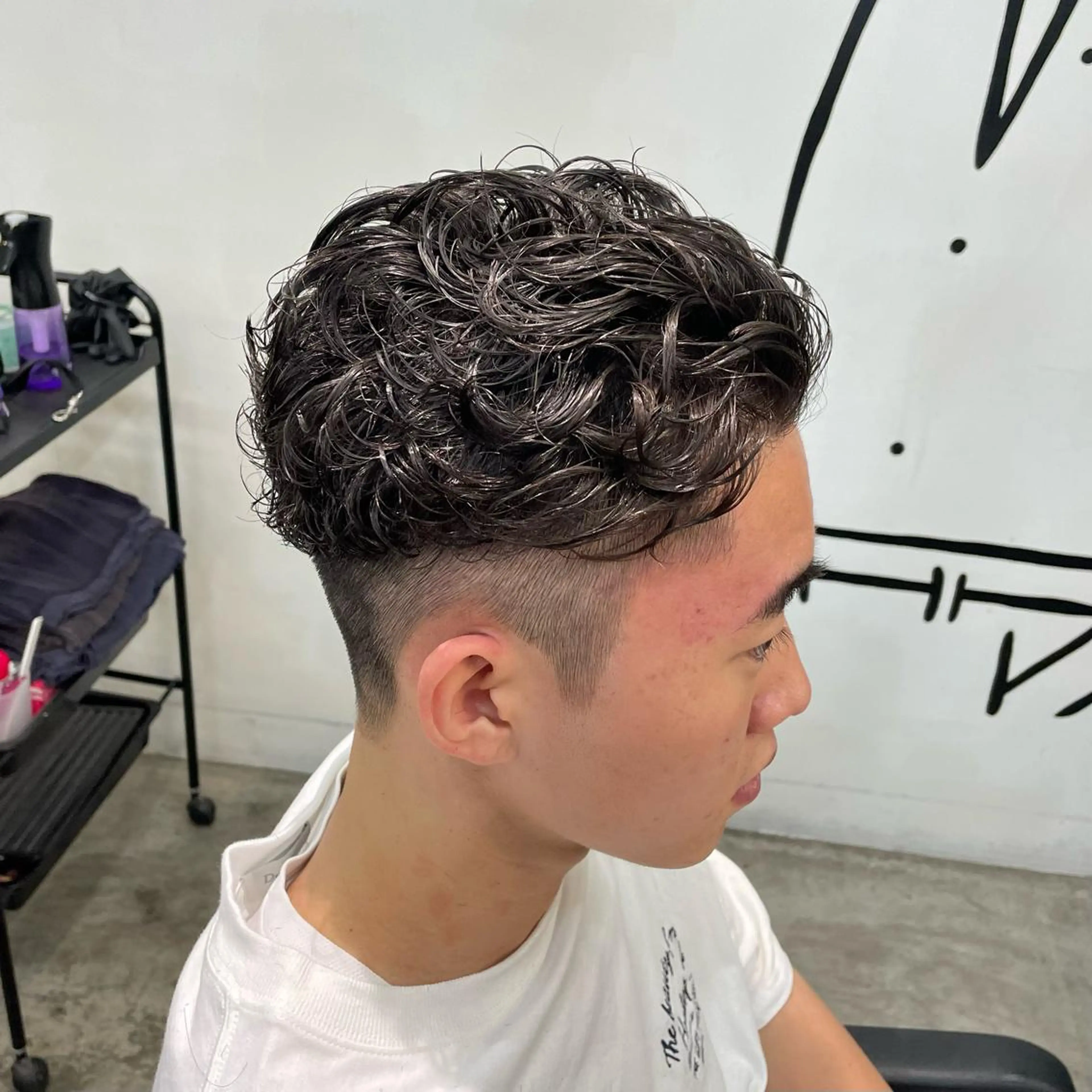 ショート パーマ メンズ メンズパーマ カット パーマ メンズ特化美容師/ 藤戸 椋のヘアスタイル