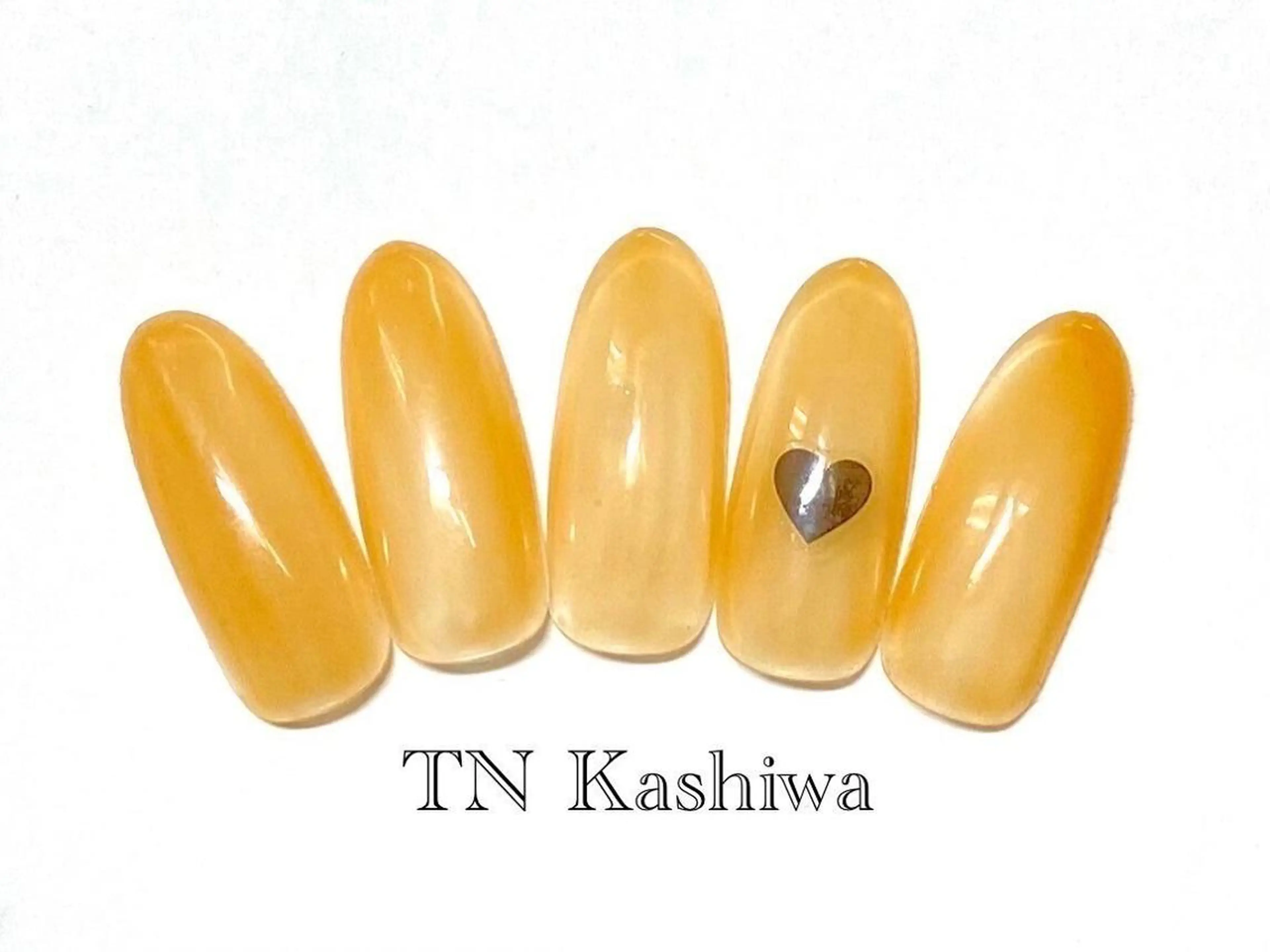 ネイル ハンドネイル 座間 桃香のネイルデザイン