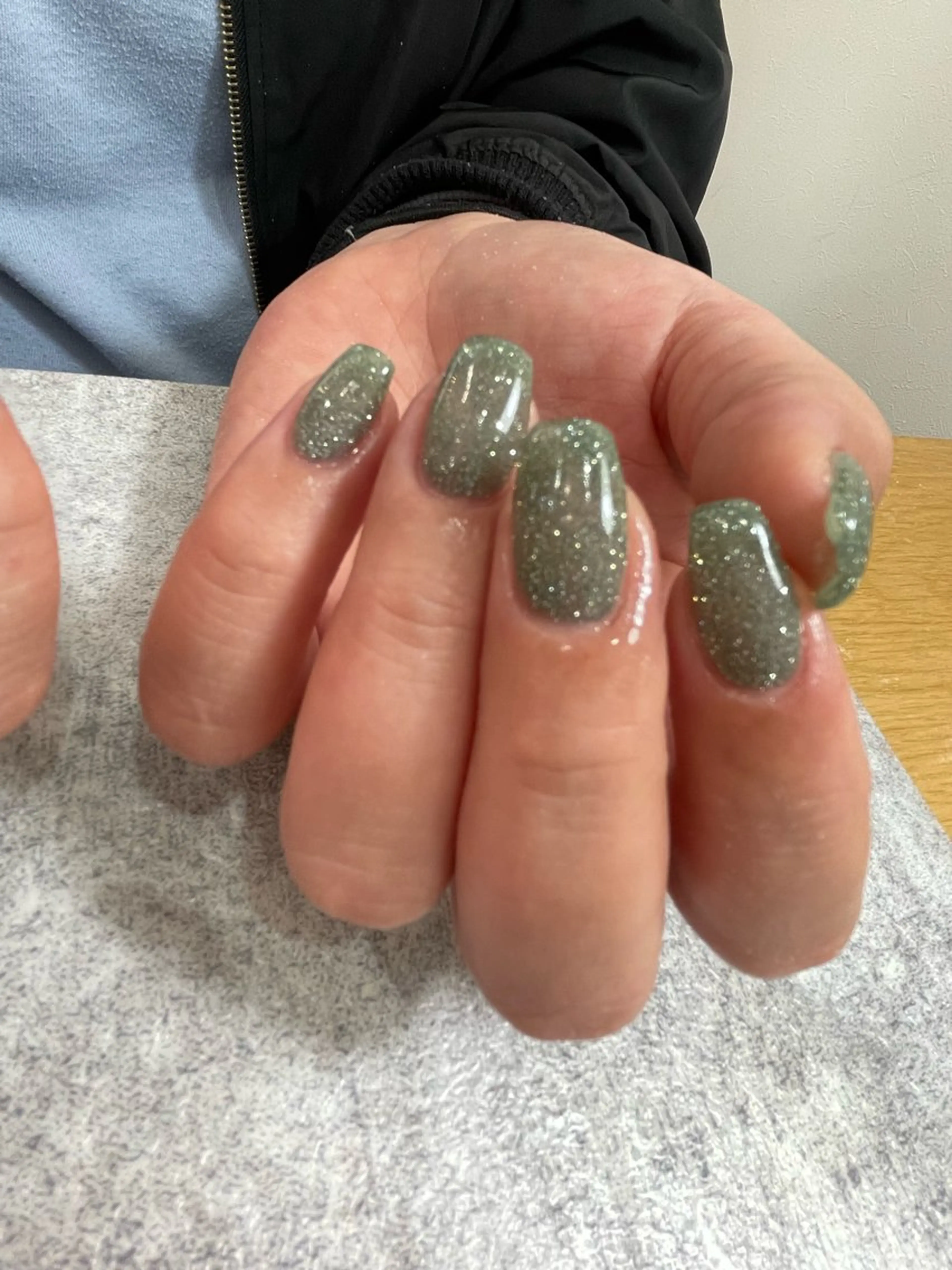 ネイル フラッシュネイル ラメ(グリッター) 【 Lea's 】 kaedeのネイルデザイン