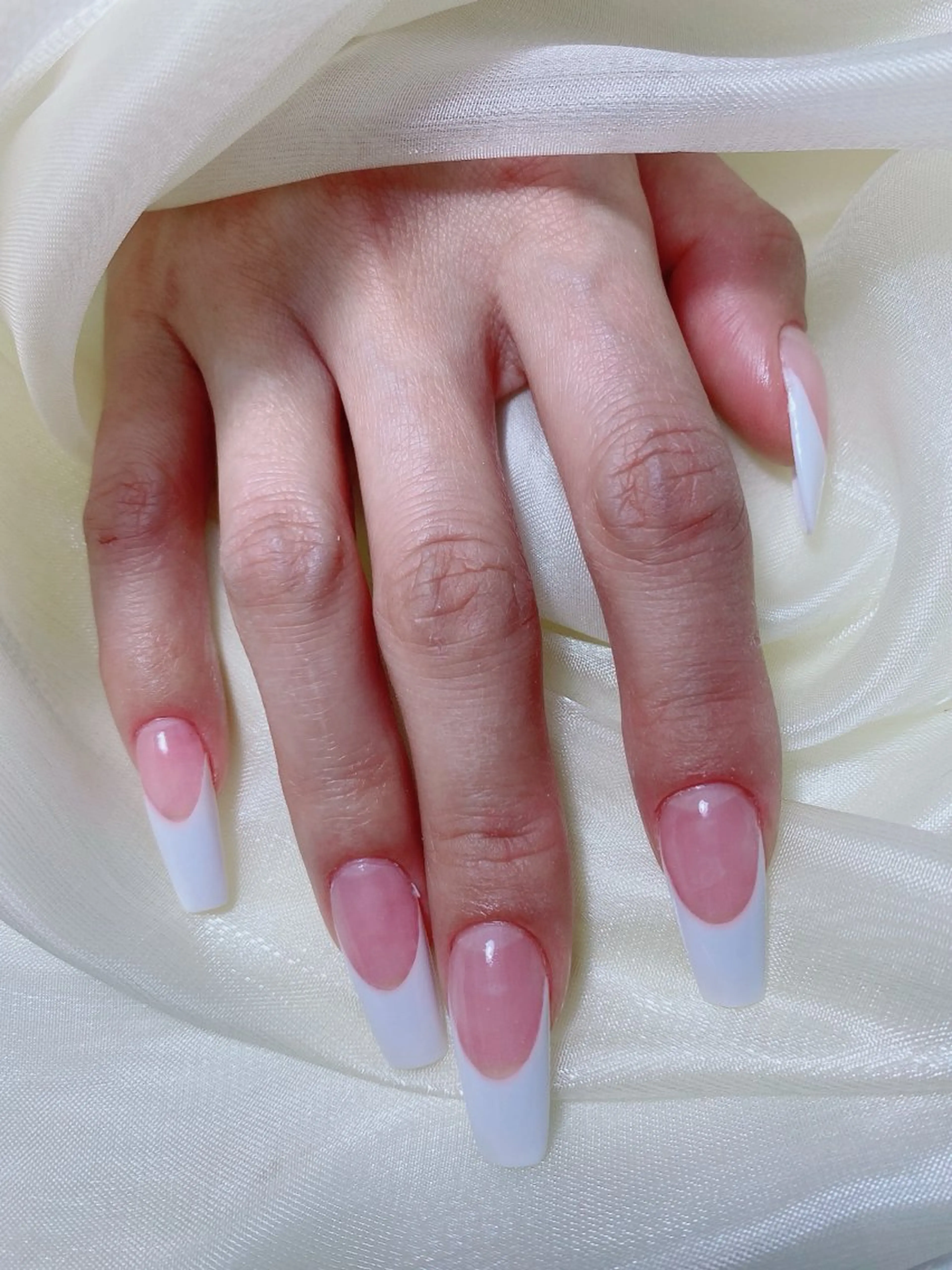 ネイル えい このネイルデザイン