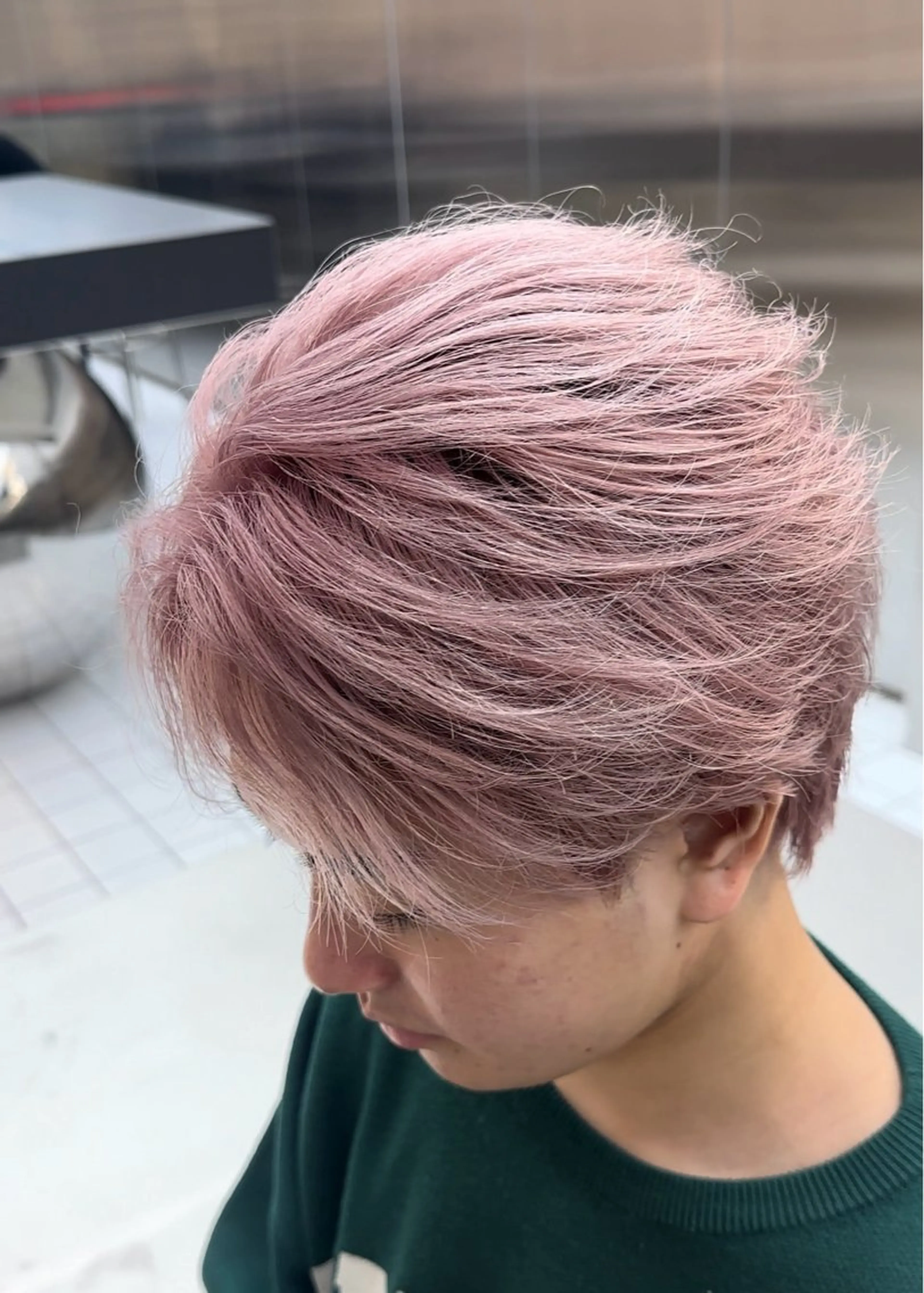 ❄️メンズブリーチカラー➕髪質改善トリートメント❄️の写真