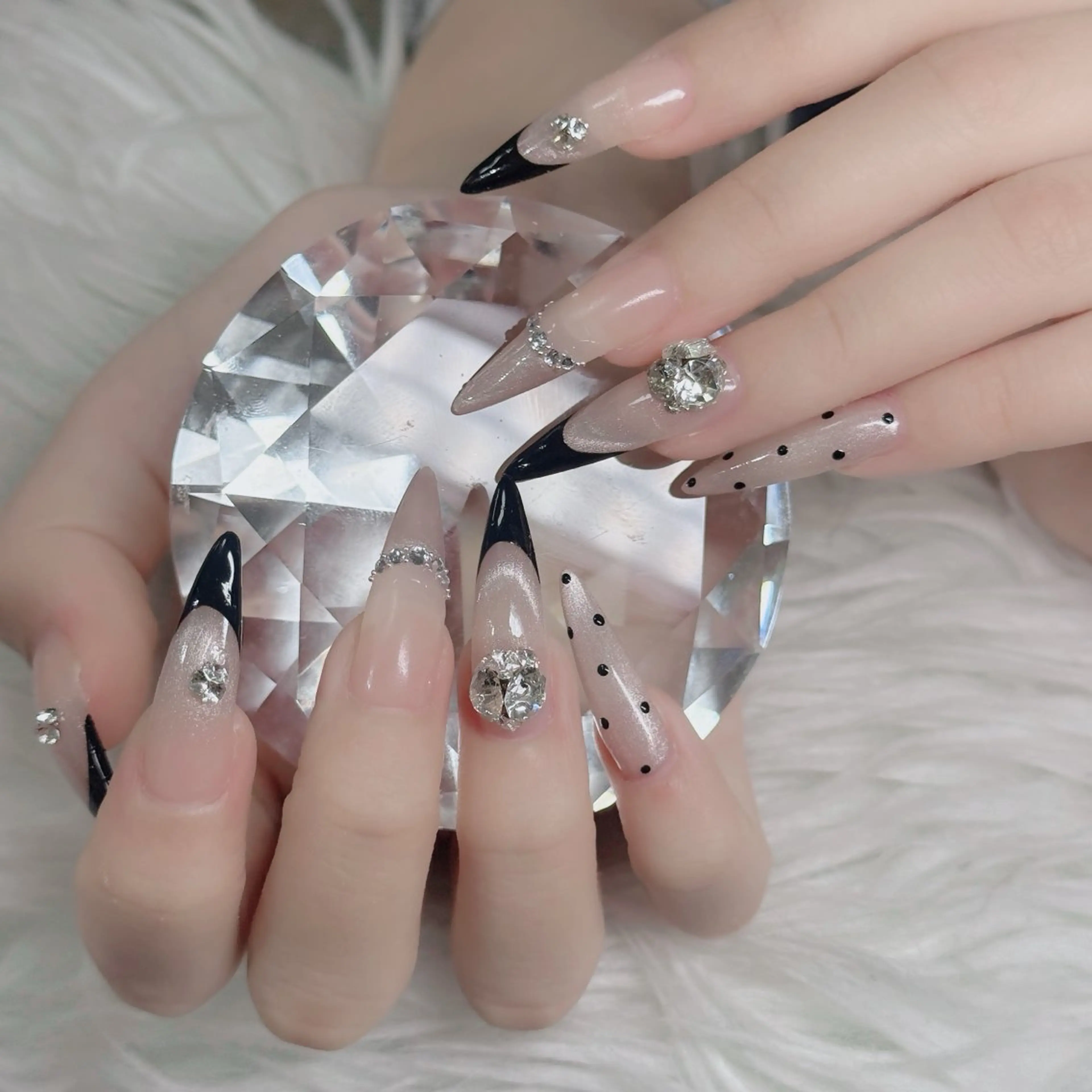 ネイル フットネイル フレンチネイル グラデーション 韓国ネイル ロングネイル ハンドネイル Hani Nail Salonのネイルデザイン