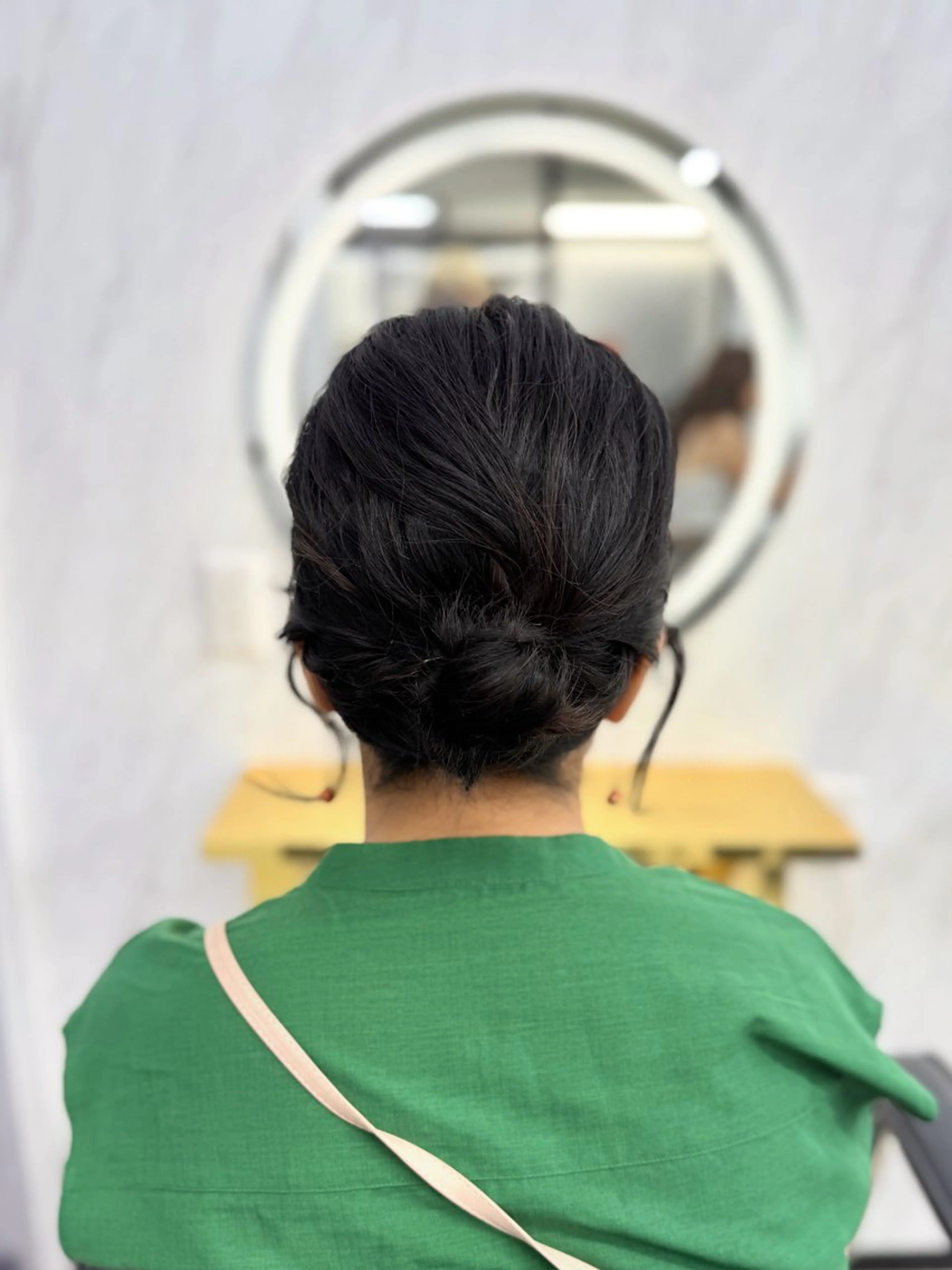 ミディアム ヘアアレンジ ヘアセット エクステ🩵ブリーチ 韓国ヘア🩵KAEのヘアスタイル