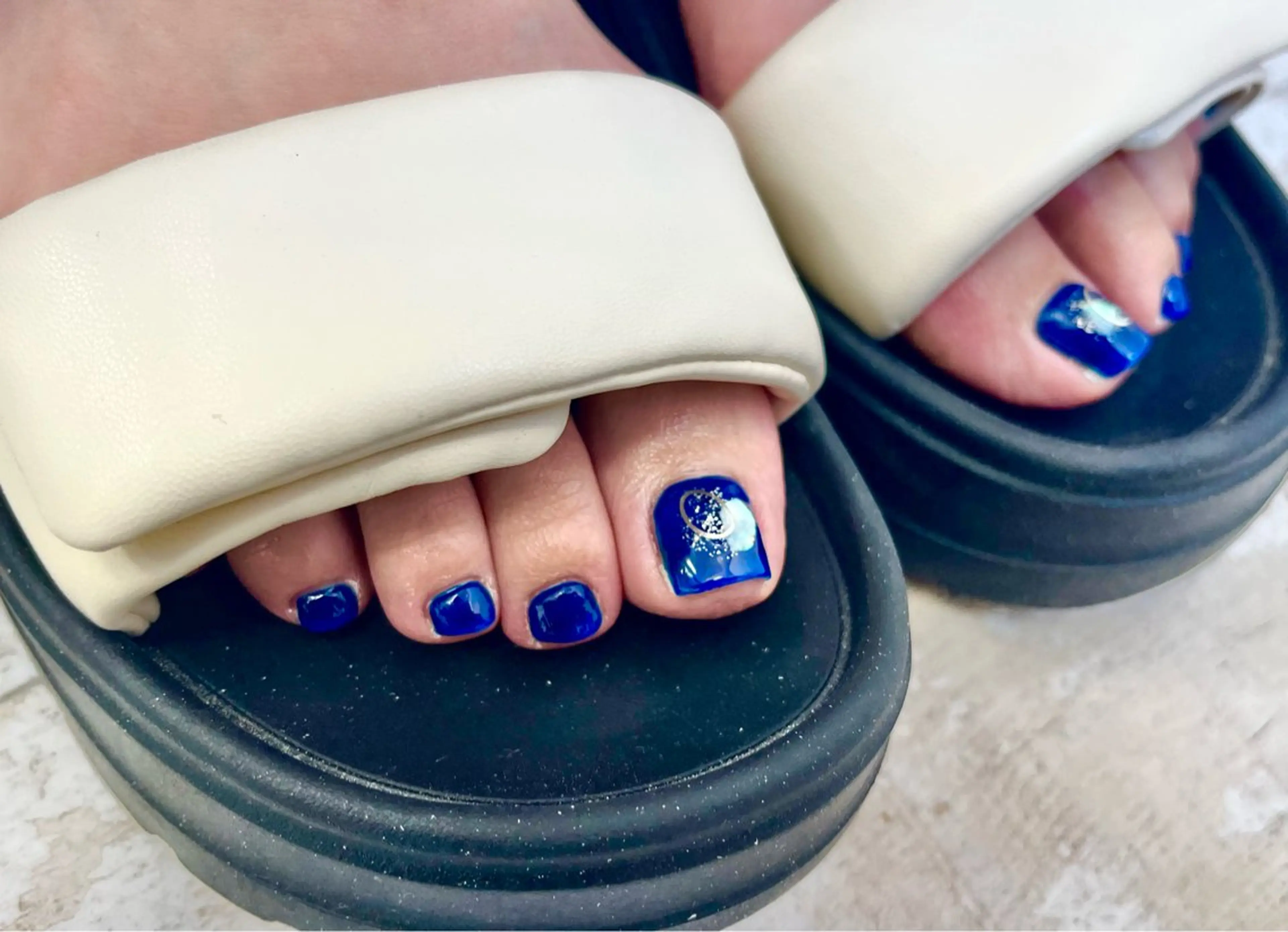ネイル ブルー ハンドネイル Bianca赤羽 信末のネイルデザイン
