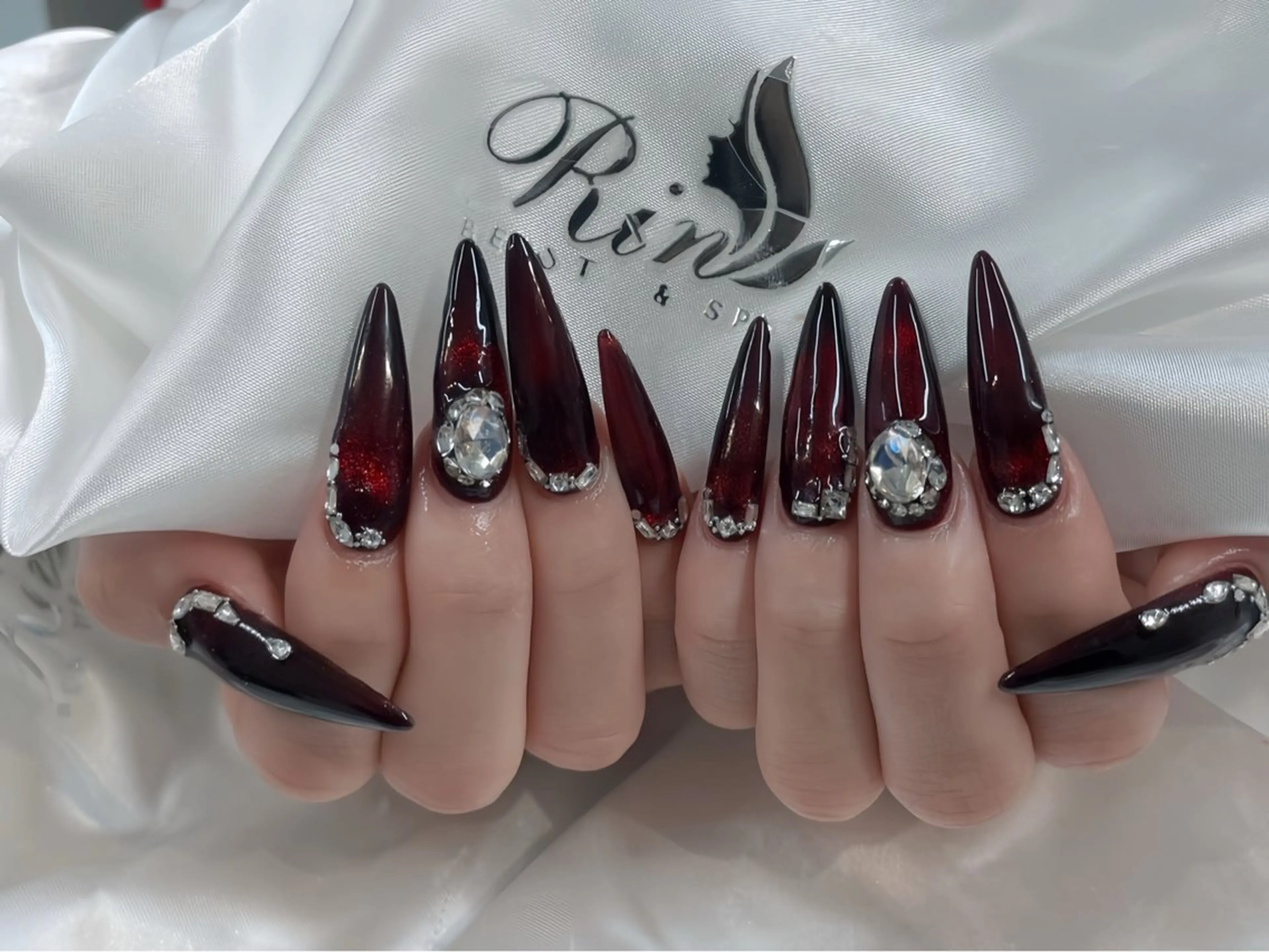 ネイル アートネイル ロングネイル スカルプネイル ネイルチップ ハンドネイル Rin Nail 新大久保店のネイルデザイン