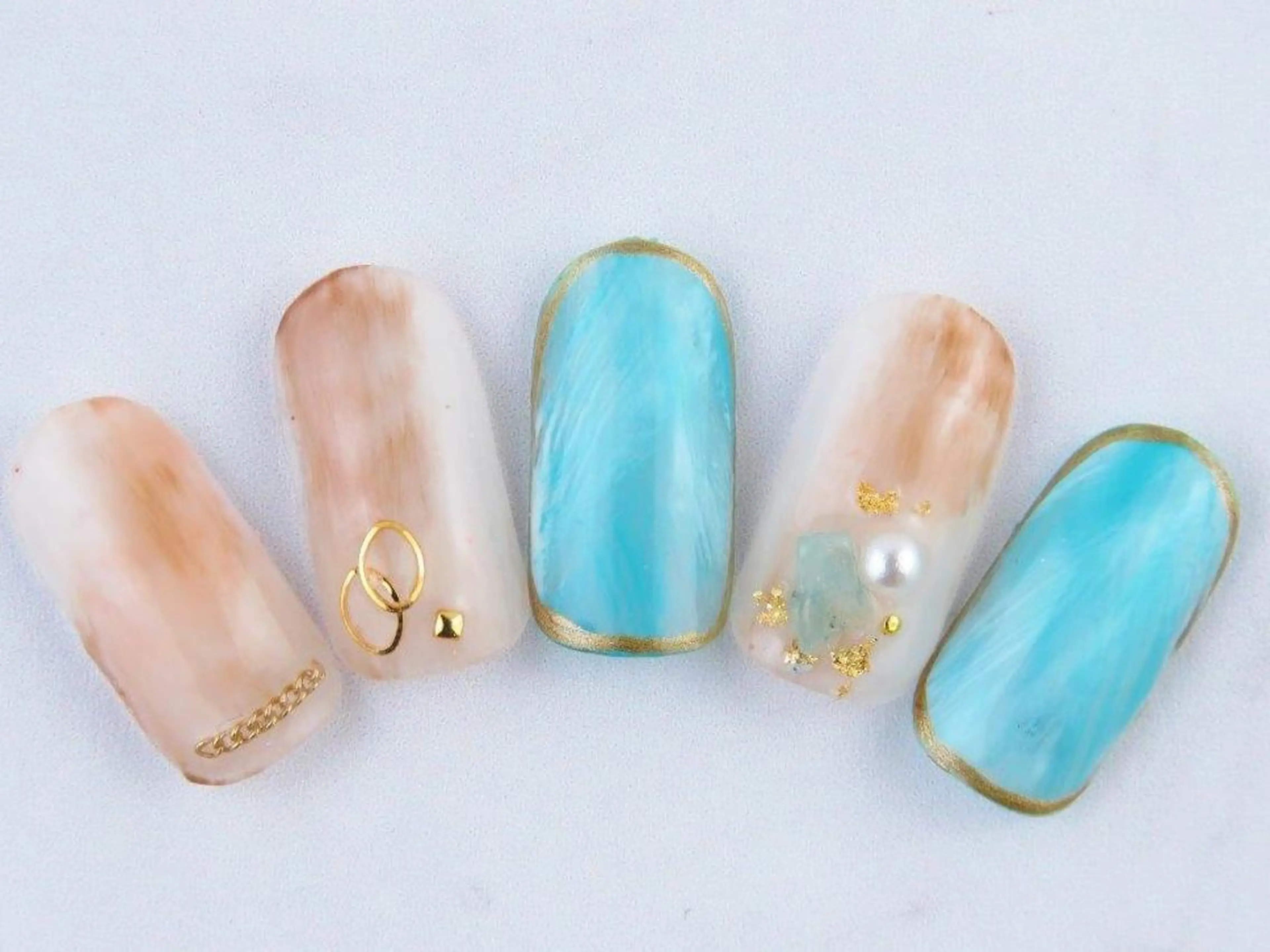 ネイル みー shakushiroのネイルデザイン