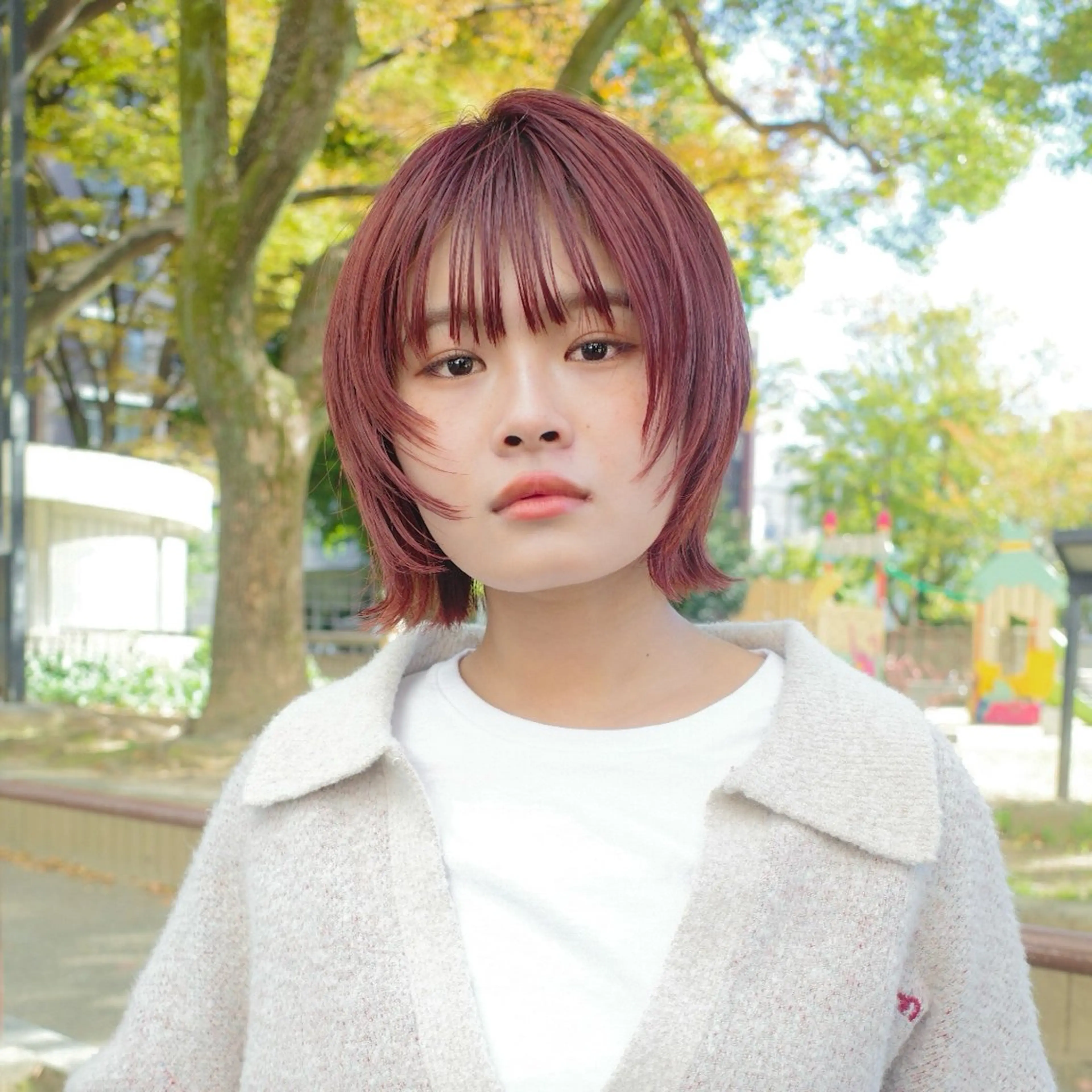 ショート カラー ボブ 顔まわりレイヤー 顔周りカット レイヤーカット カット ユナ🎀レイヤー /韓国/ハイトーンのヘアスタイル