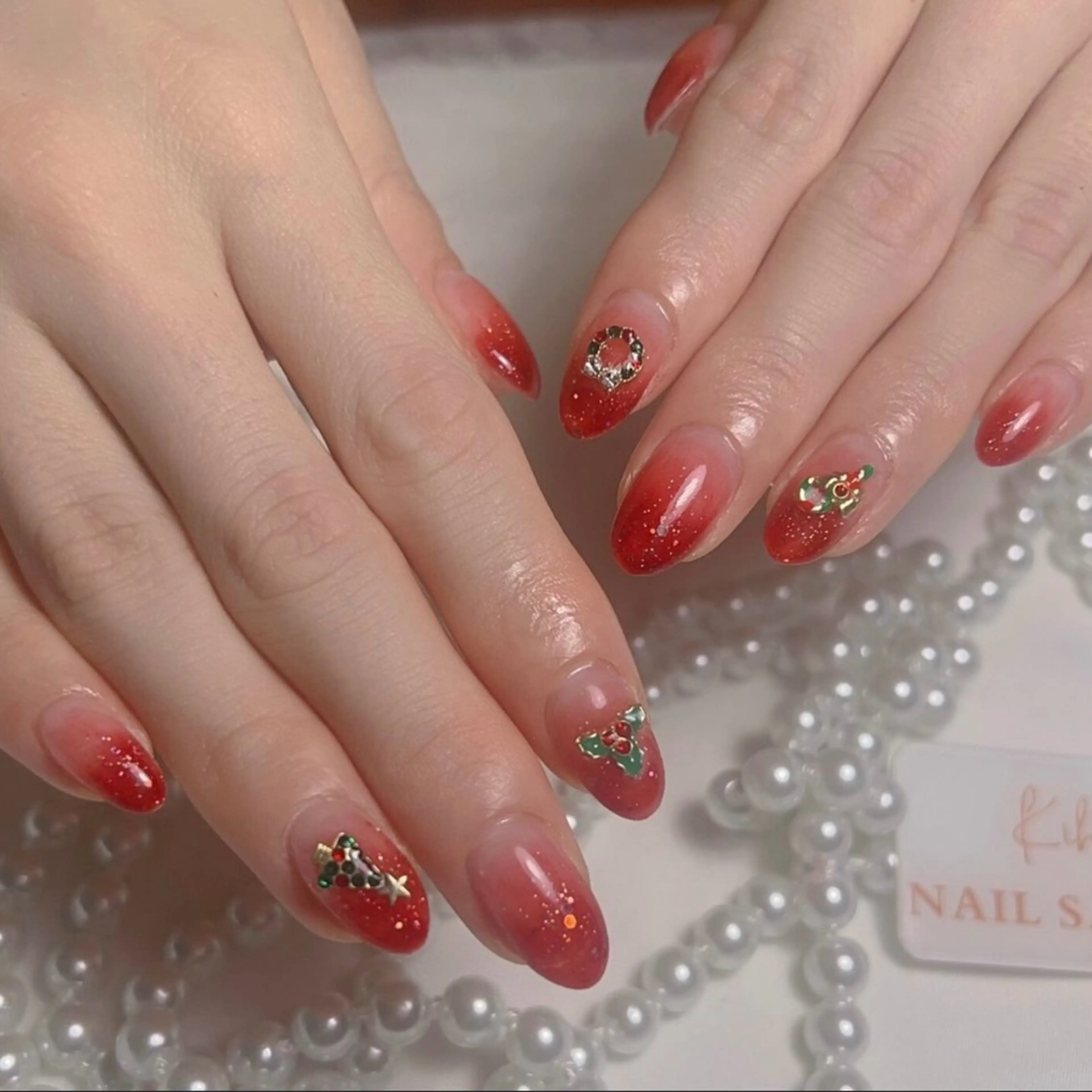 ネイル アートネイル フレンチネイル ジェルネイル グラデーション 韓国ネイル ハンドネイル 💕鈴木ユリ パラジェル/オフ無料のネイルデザイン