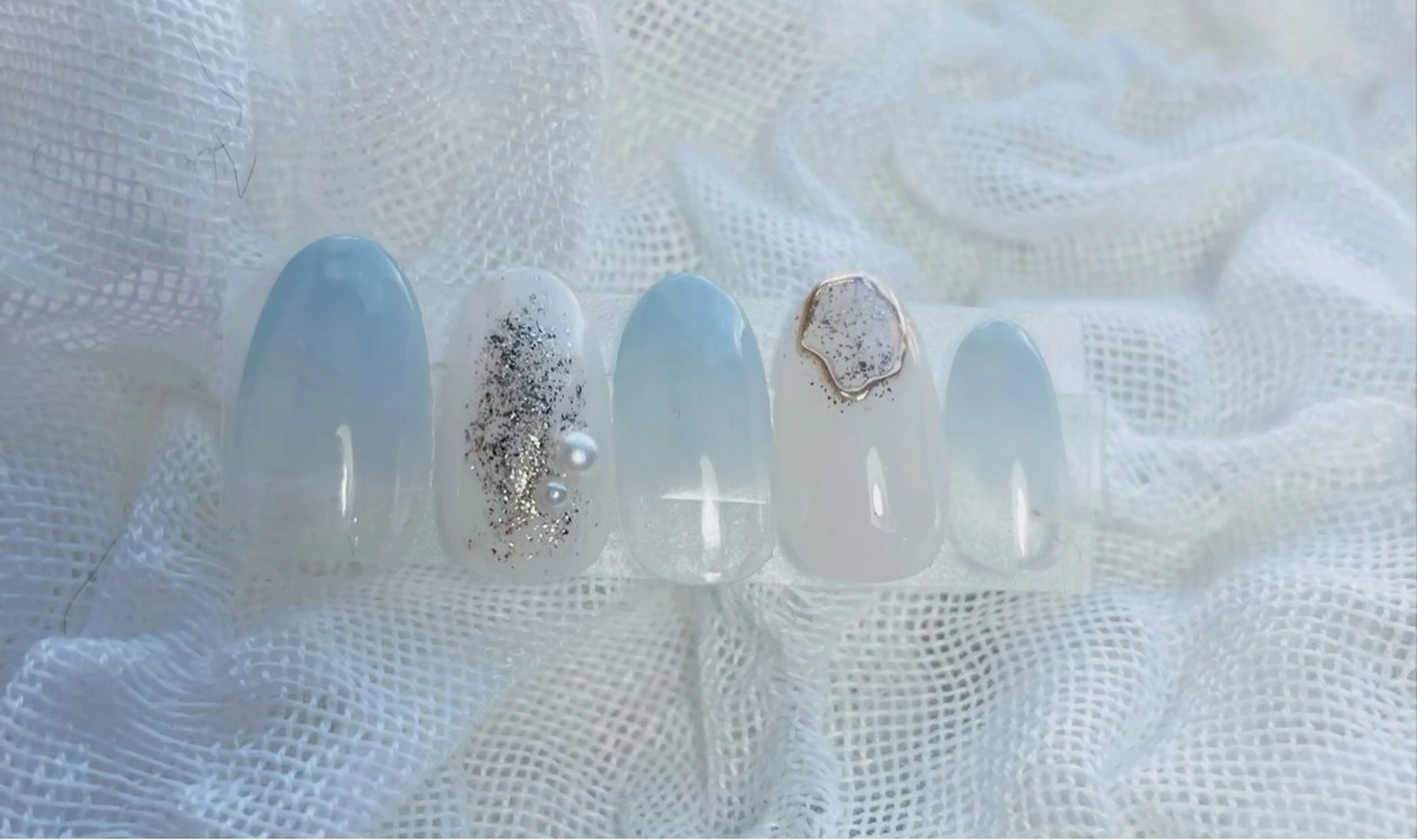 ネイル salon de merci所属・若林 明美のネイルデザイン