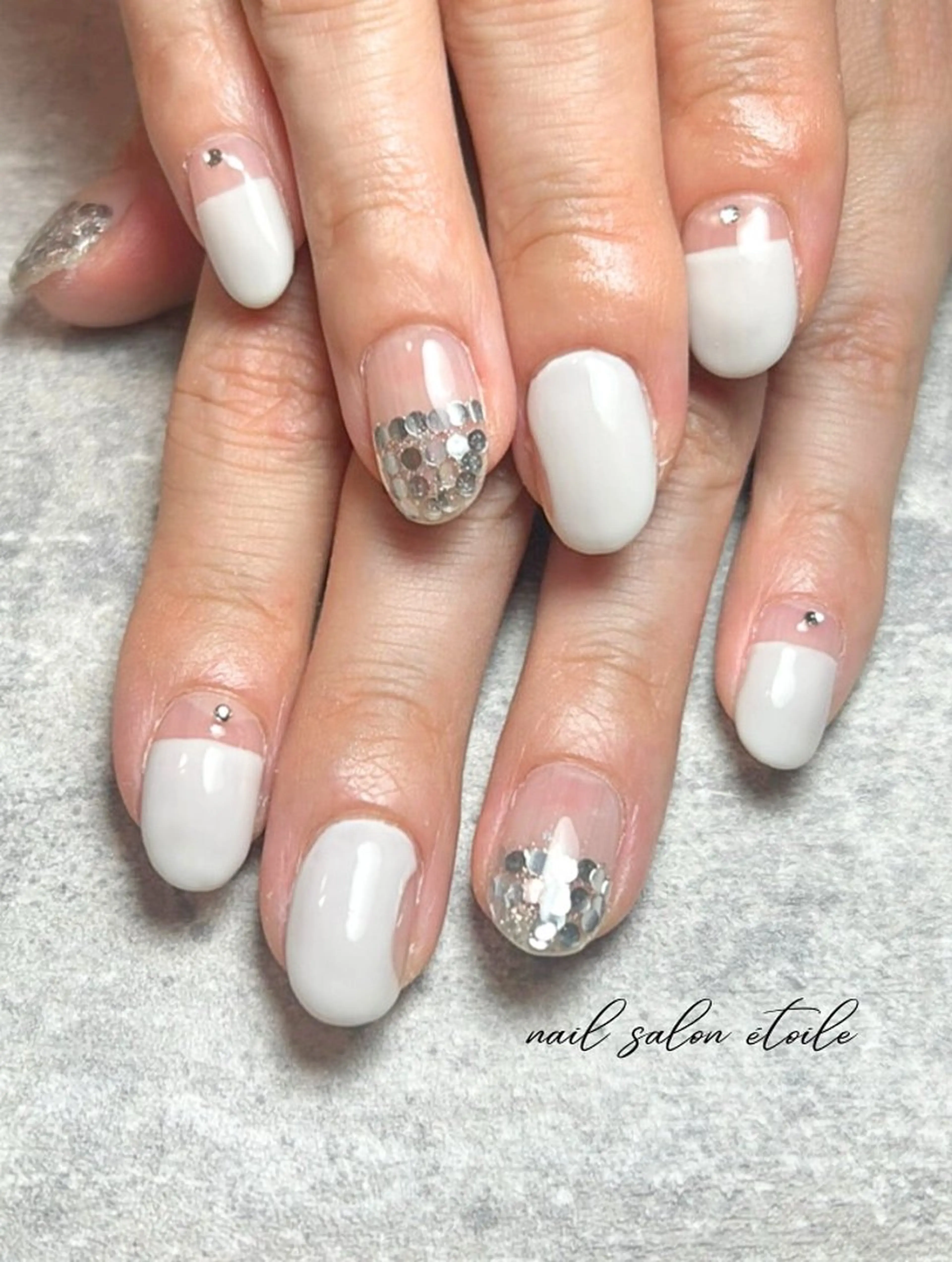 ネイル 持ち込み シルバー ストーンネイル ハンドネイル nail salon étoileのネイルデザイン