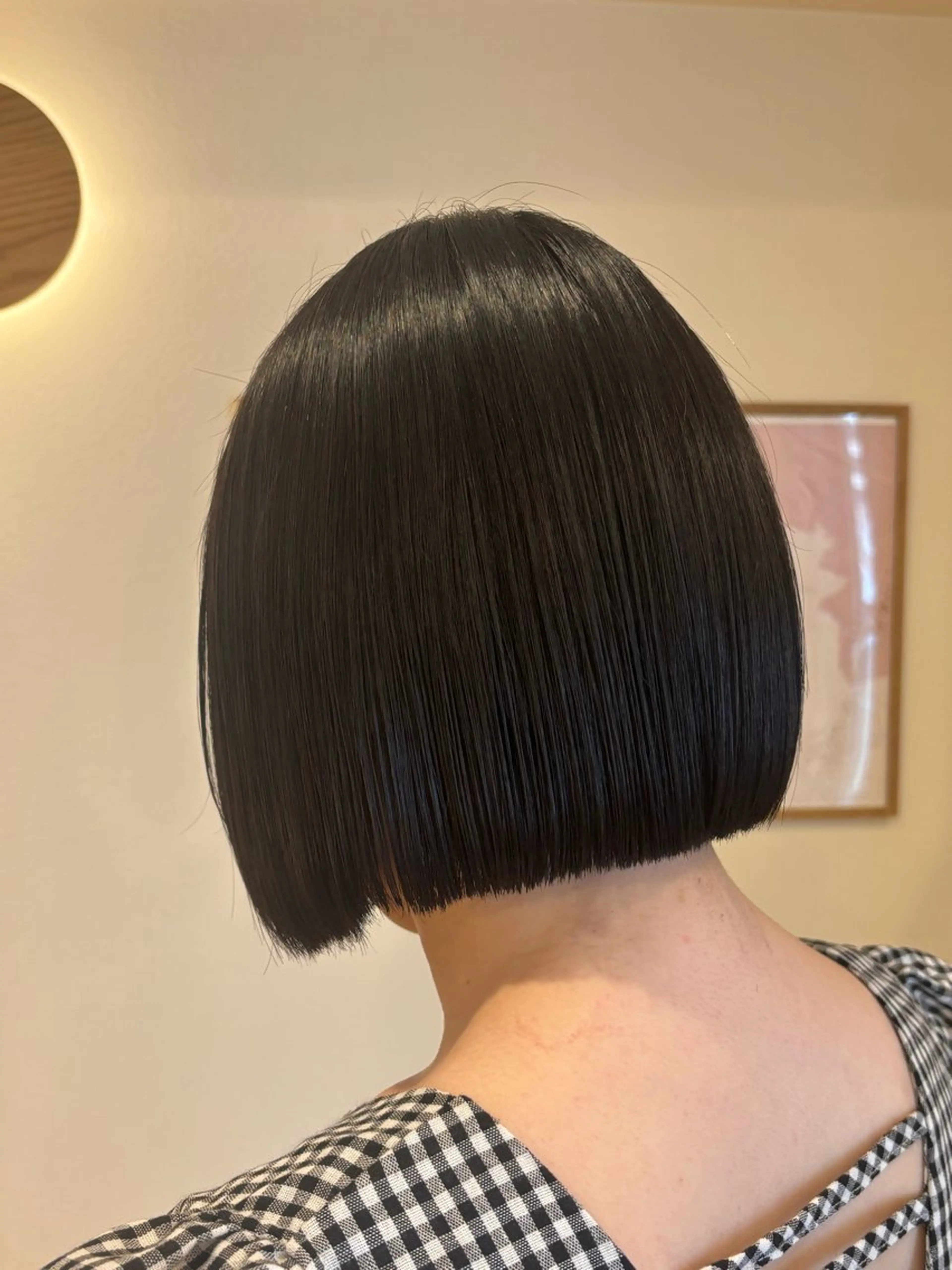 ミディアム ボブ 髪質改善 カット 縮毛矯正 シンバヒナノ/パーマ レイヤー/髪質改善のヘアスタイル