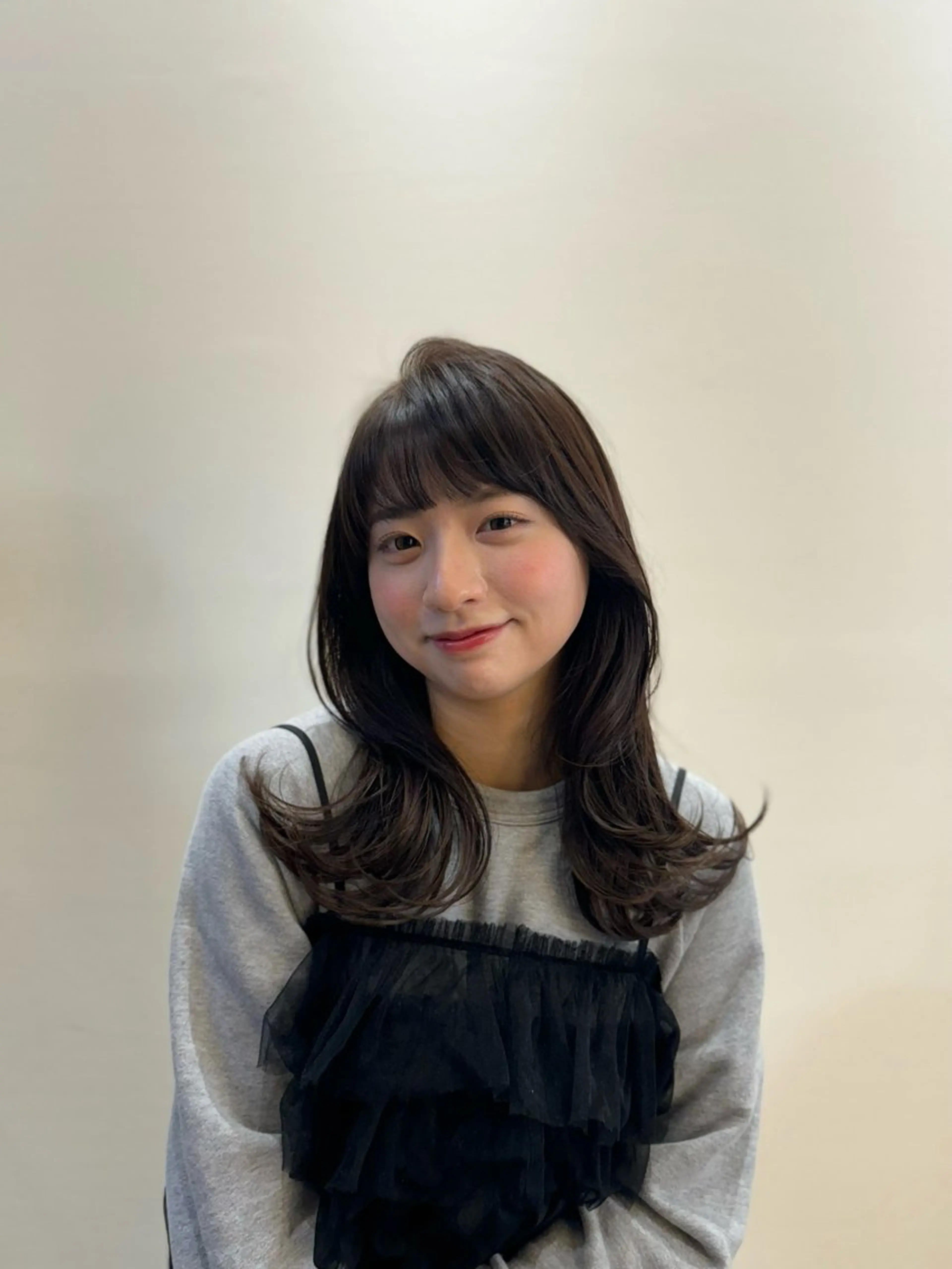 セミロング カラー ヘアアレンジ M.SLASH AVEDA 自由が丘所属・佐々木 萌衣のヘアスタイル