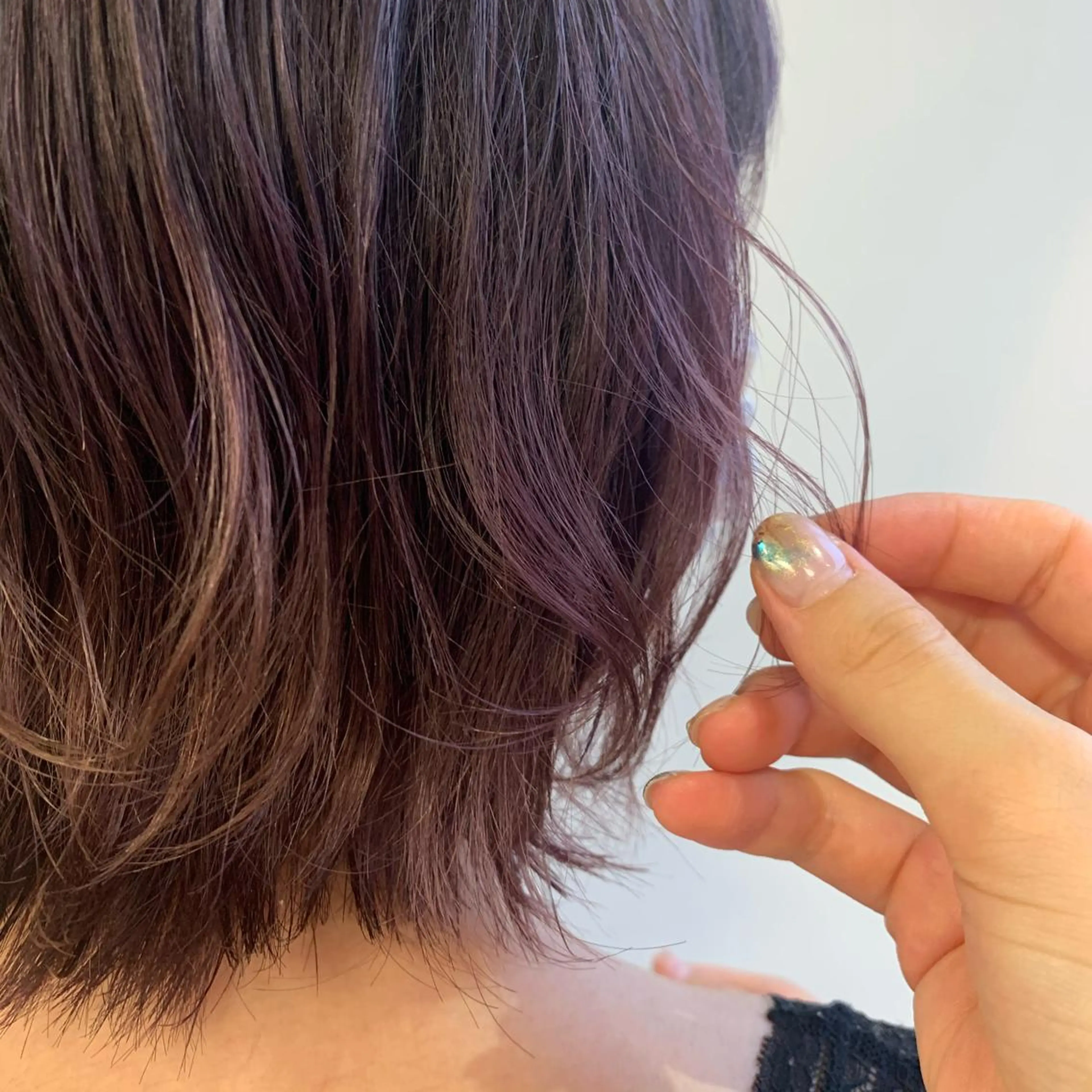 ミディアム 鈴木 明花のヘアスタイル