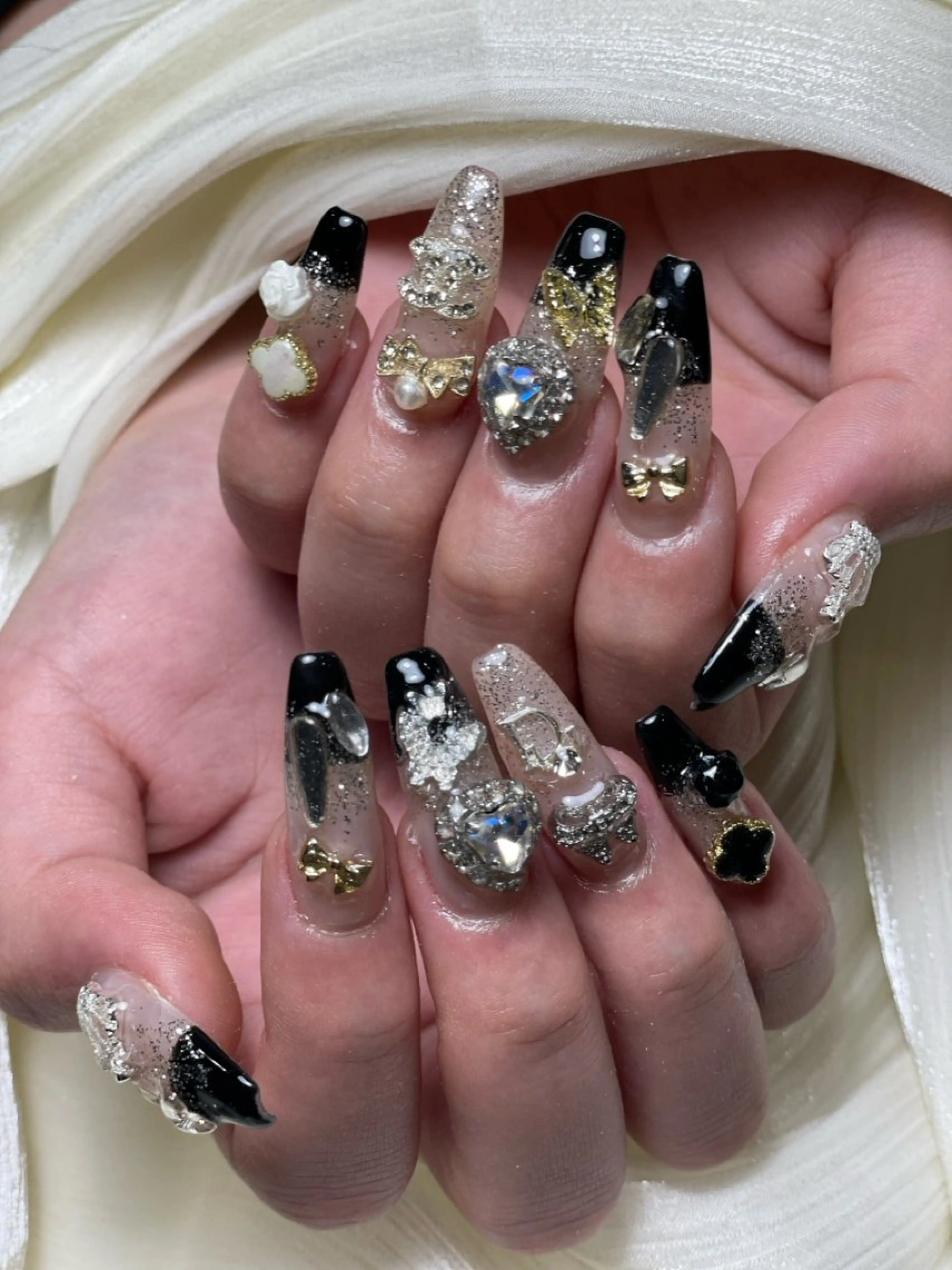 ネイル も ものネイルデザイン