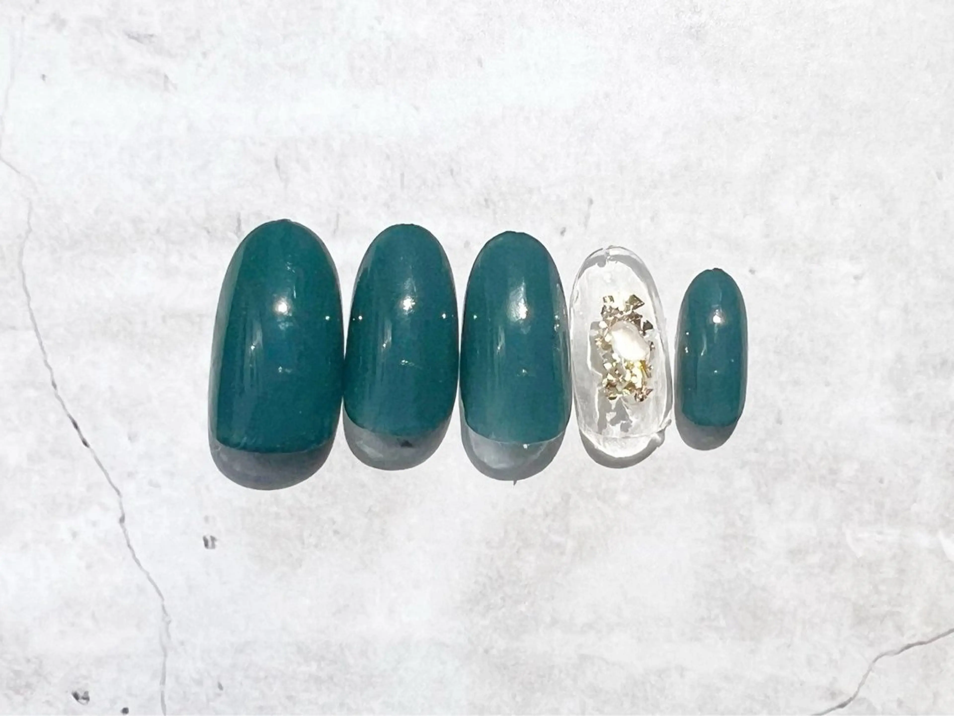 ネイル ハンドネイル LisBlanc ATSUKOのネイルデザイン