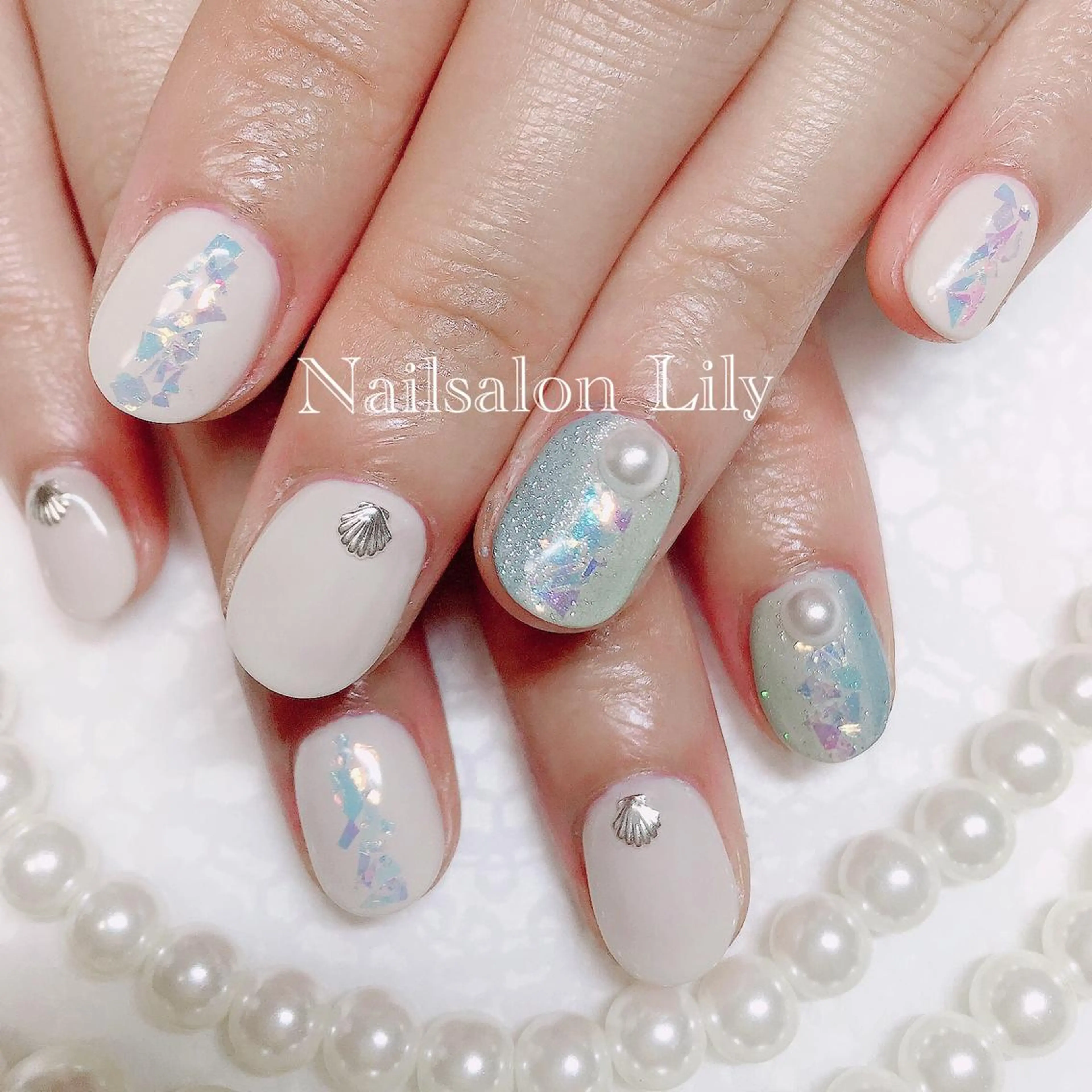 ネイル アートネイル Nailsalon Lilyのネイルデザイン