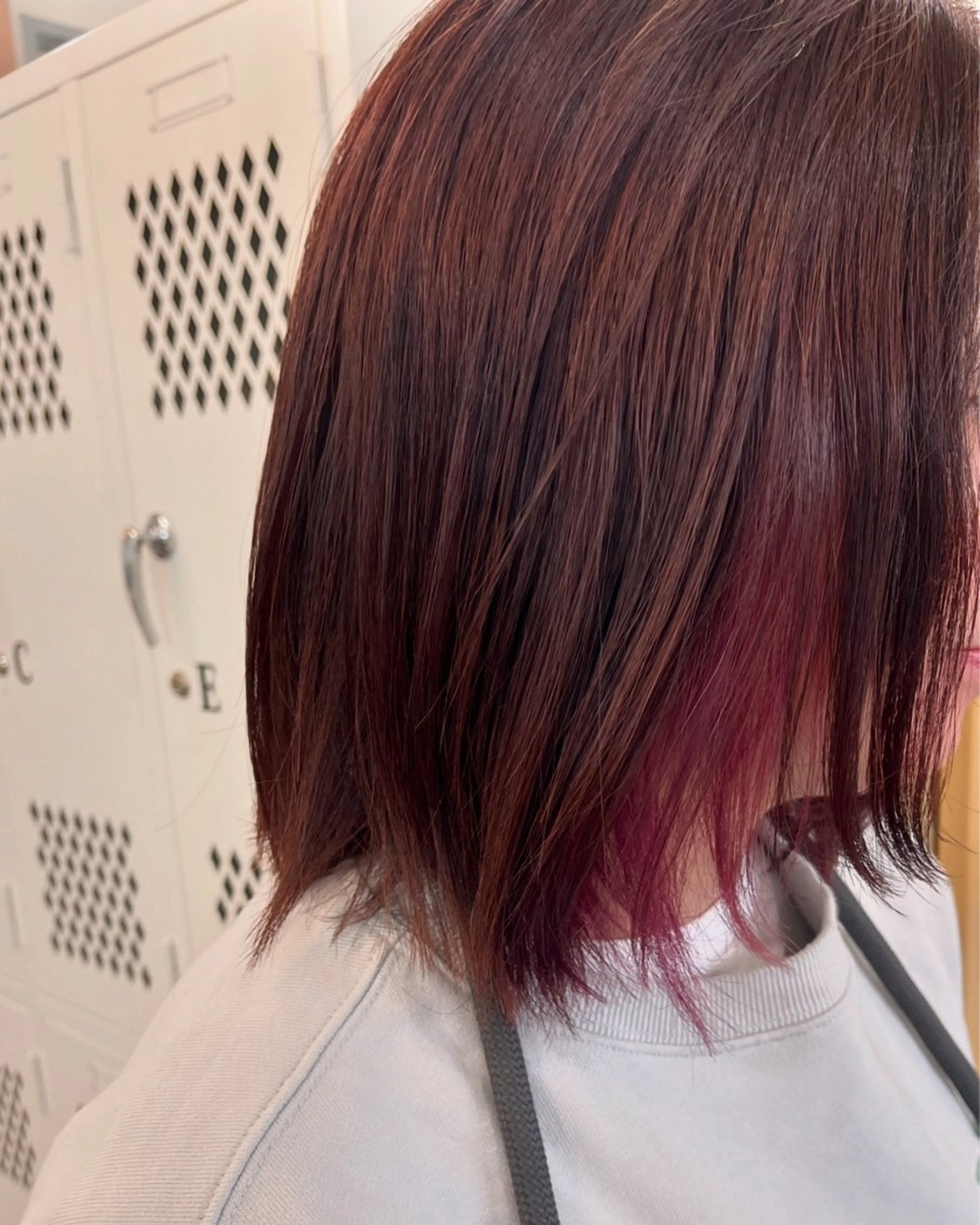 ミディアム 森田 菜留美のヘアスタイル