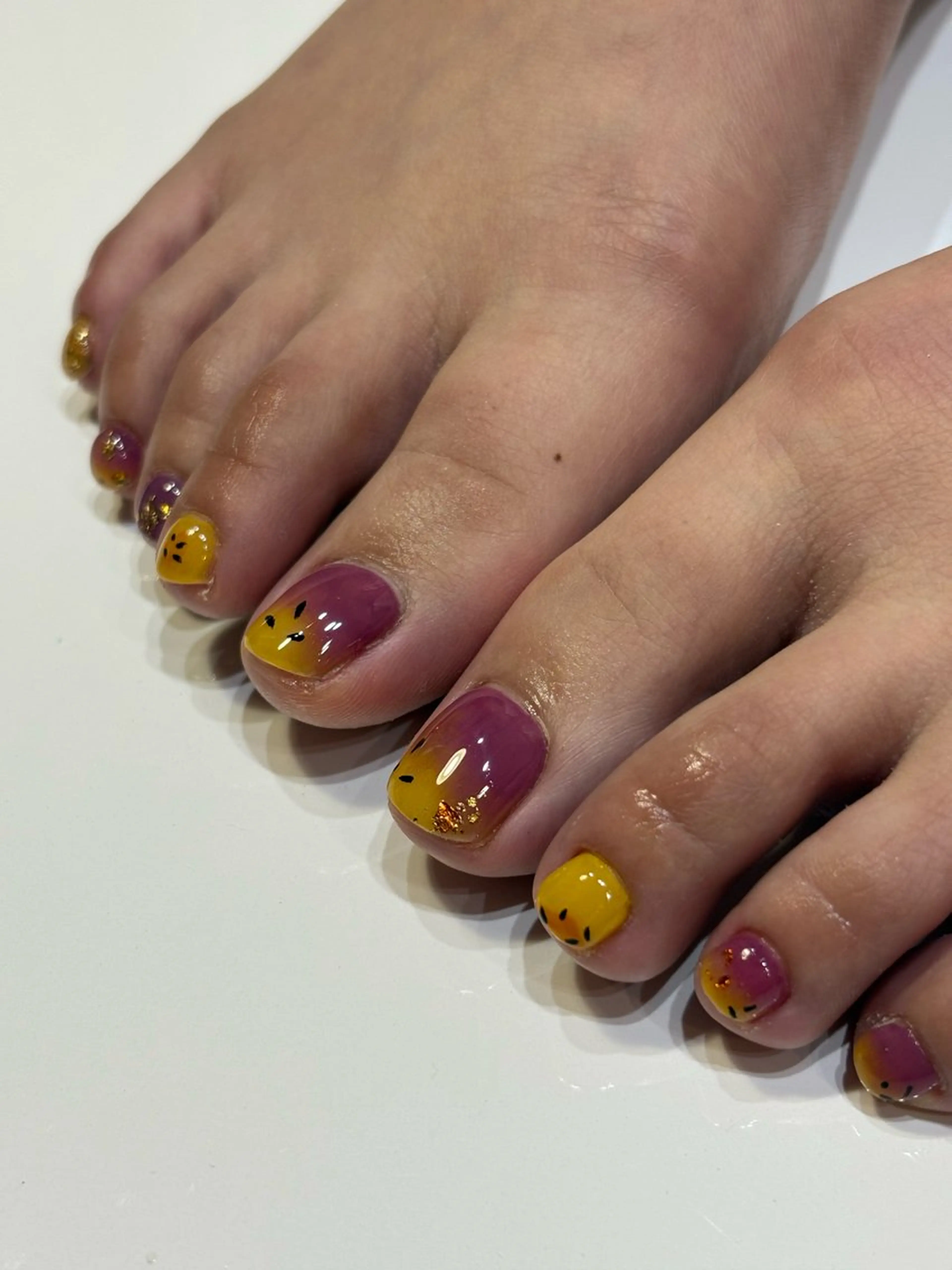 ネイル フットネイル 祇園 彩寧のネイルデザイン