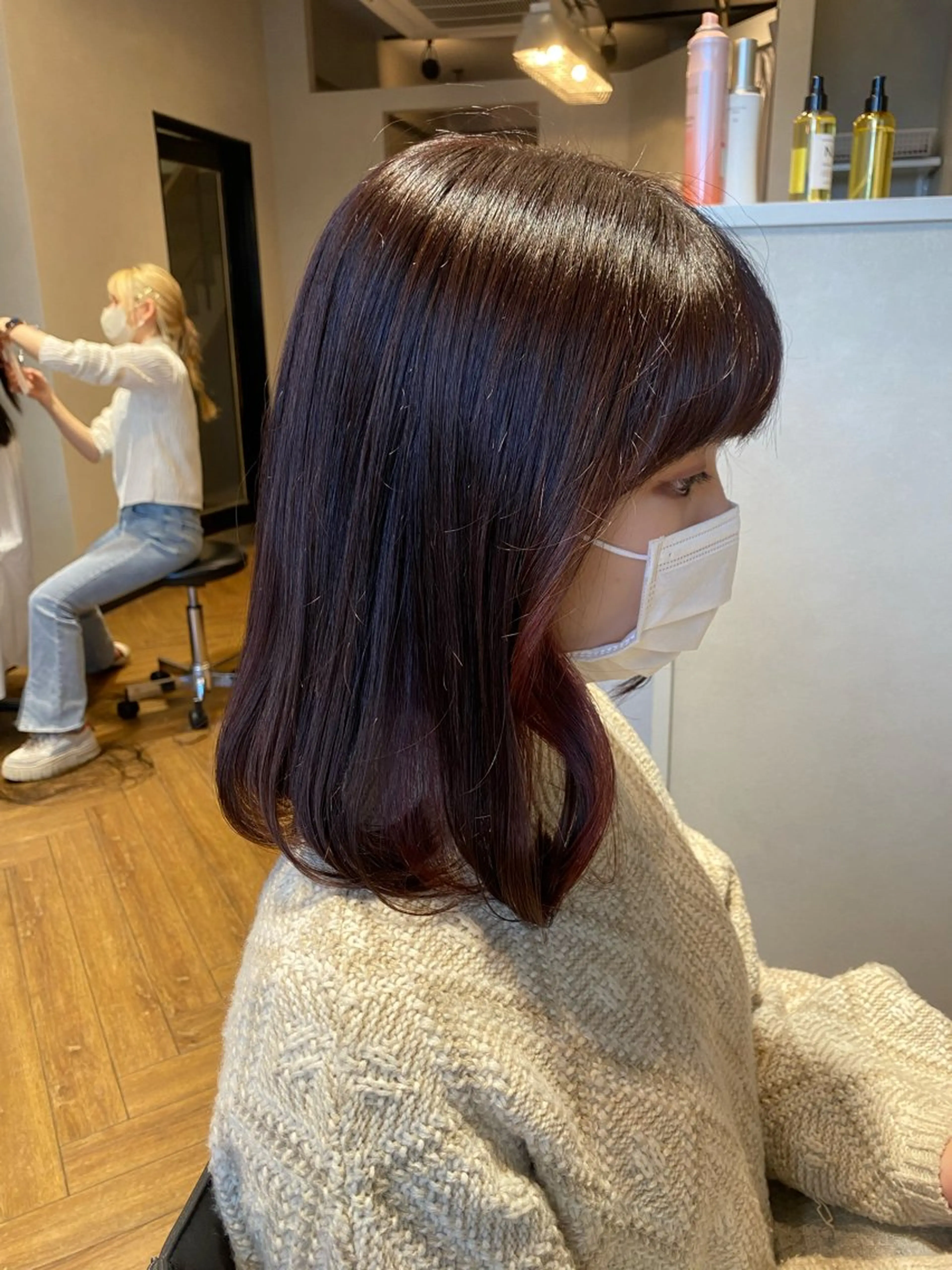 セミロング 木寺 樹莉のヘアスタイル