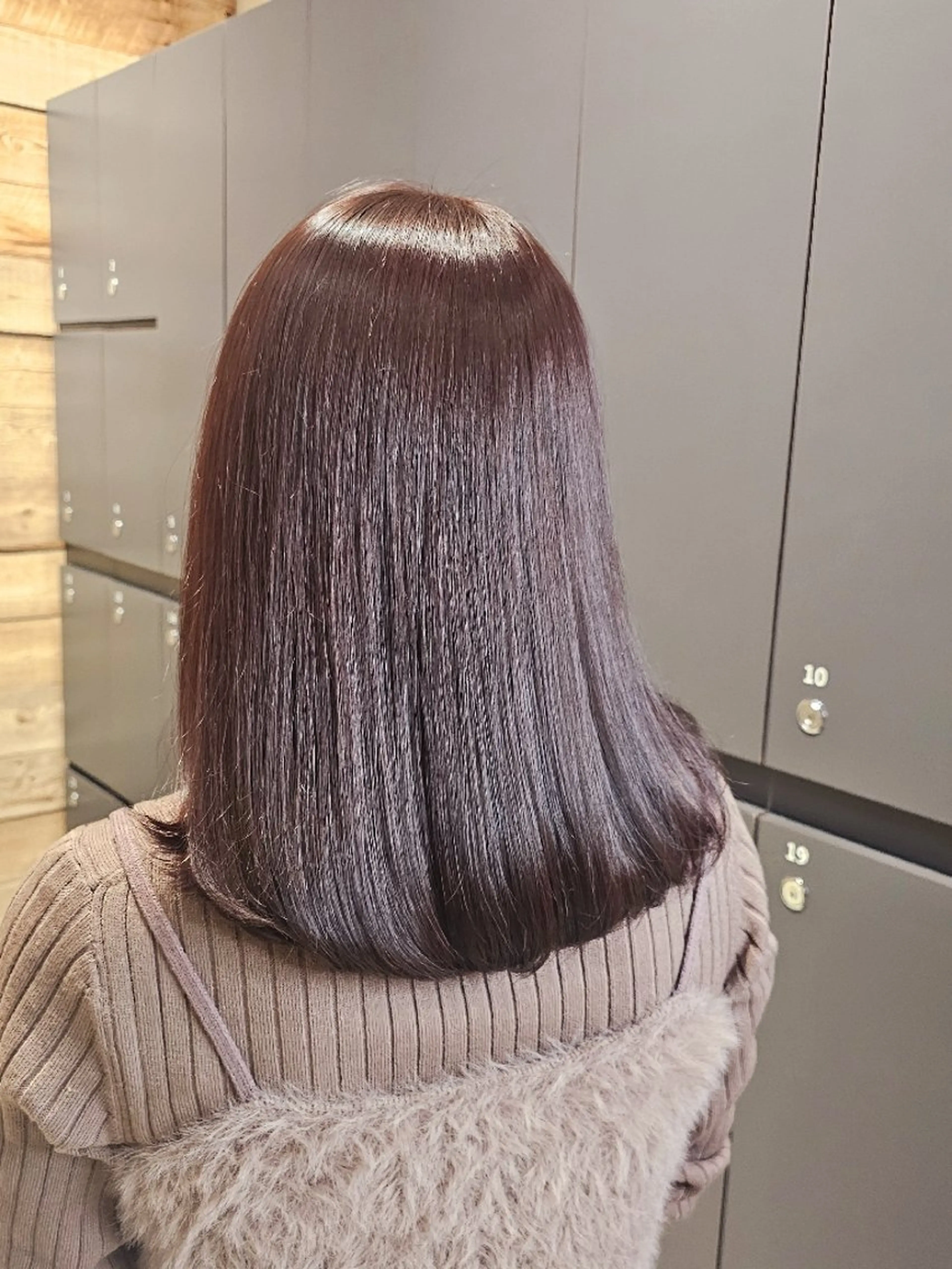 カラー ブラウンカラー 透明感カラー ピンクカラー 広瀬 輝明のヘアスタイル