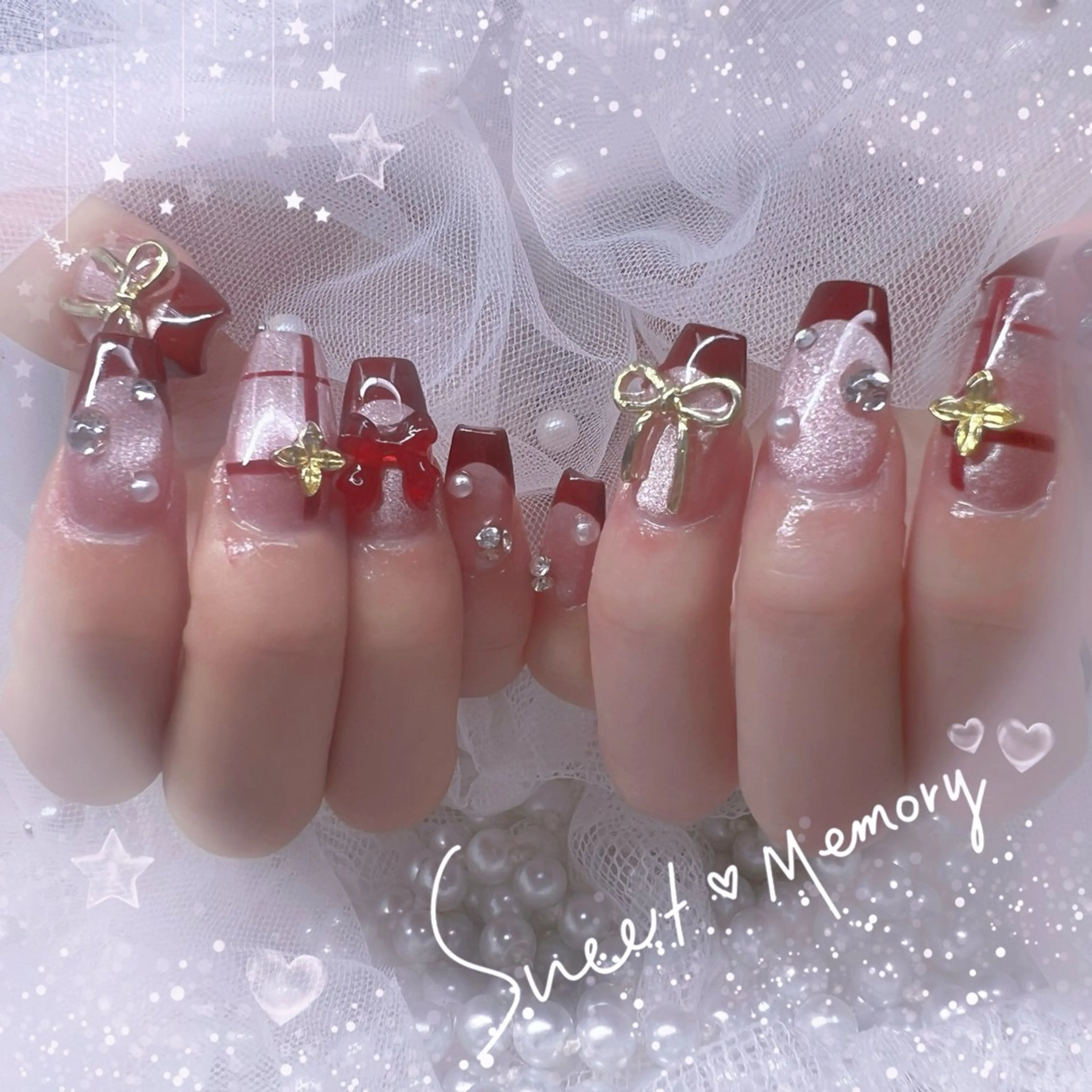 ネイル チークネイル フレンチネイル ガーリー ガラスフレンチ グラデーション Chill Nailsalonのネイルデザイン