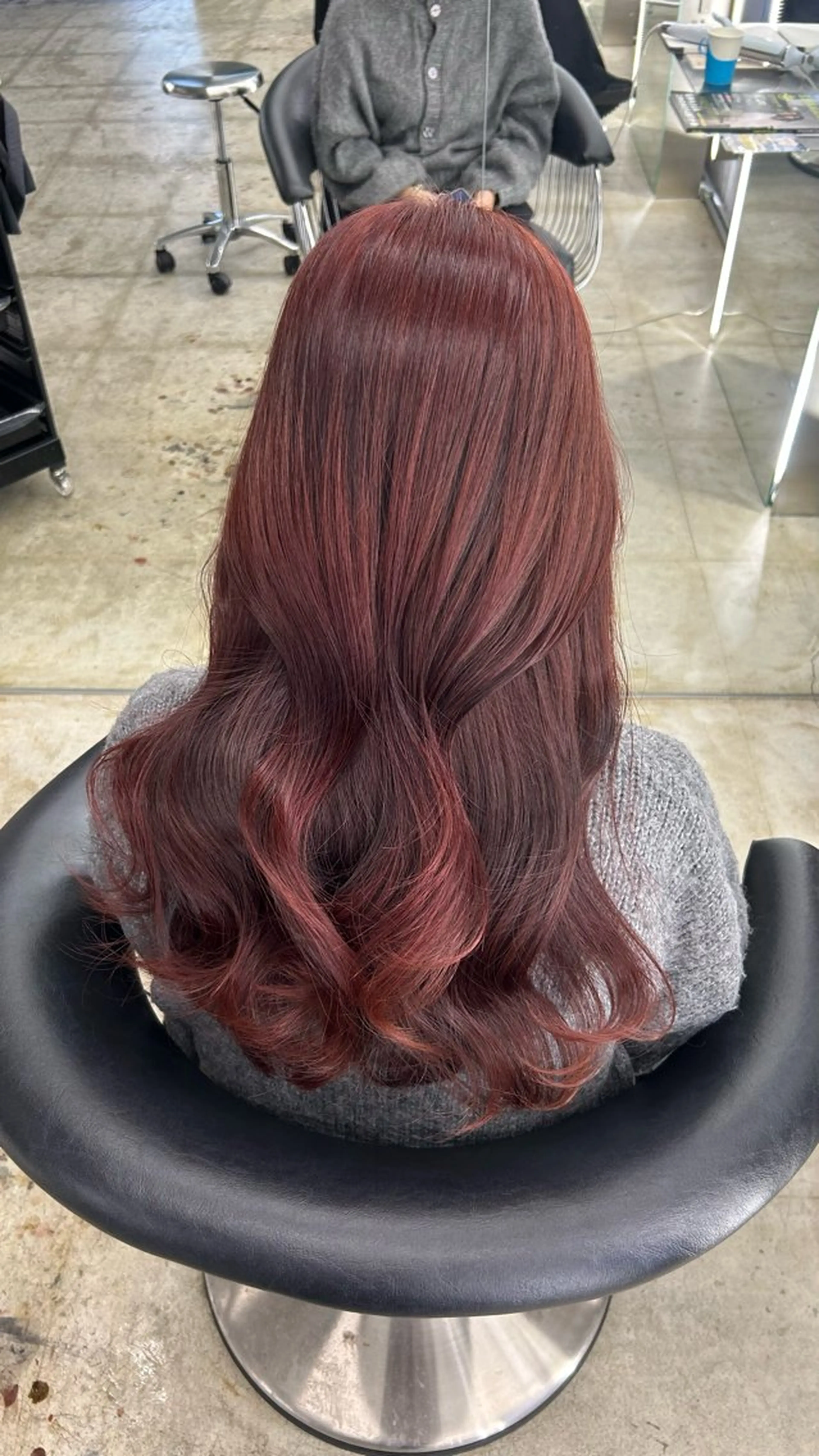 ロング ヘアカラー トリートメント Lond Lūna所属・みく/韓国風艶カラー /透明感カラーのヘアスタイル