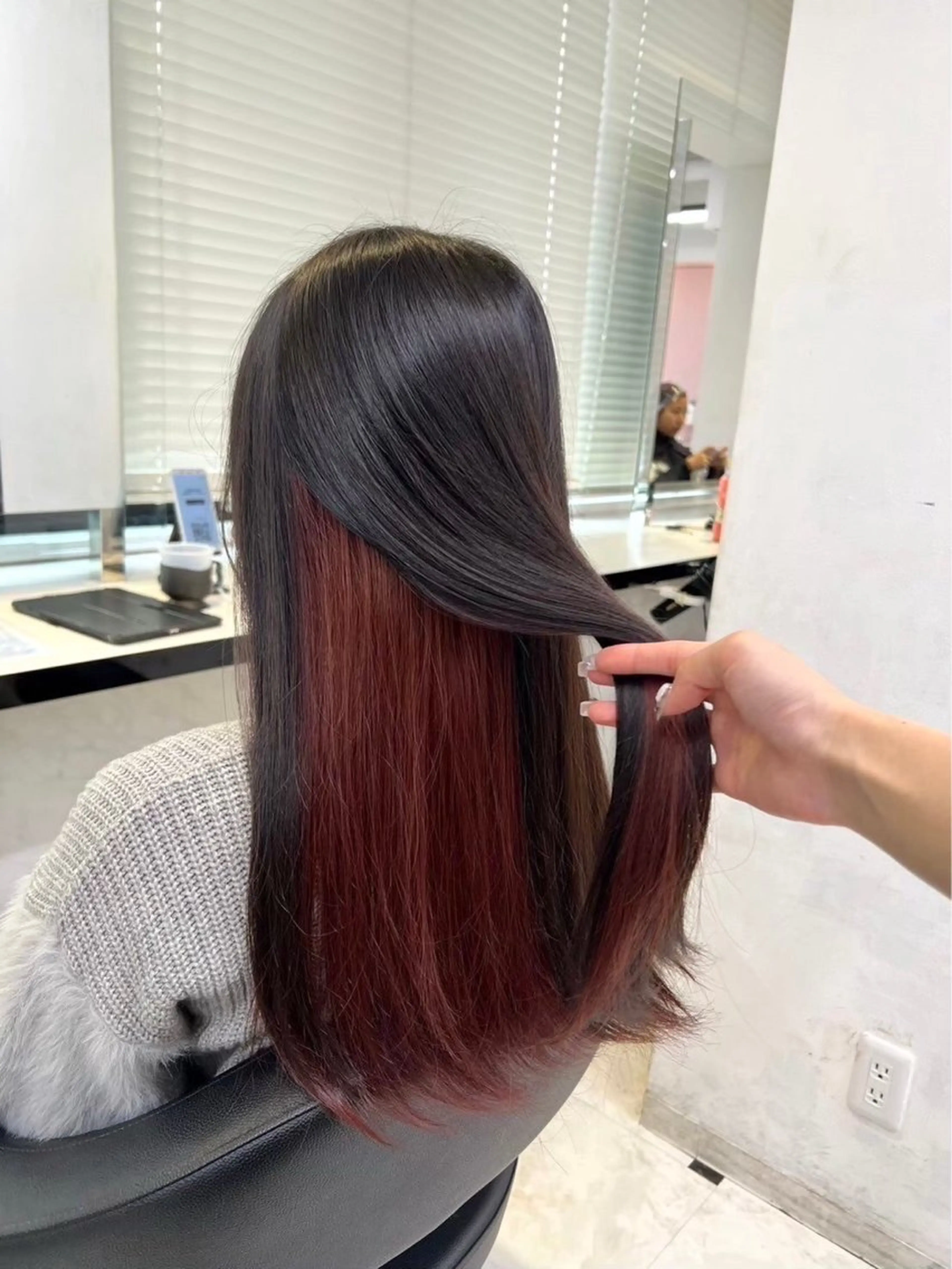 カラー akari🎀🤍 ガーリーstyleのヘアスタイル