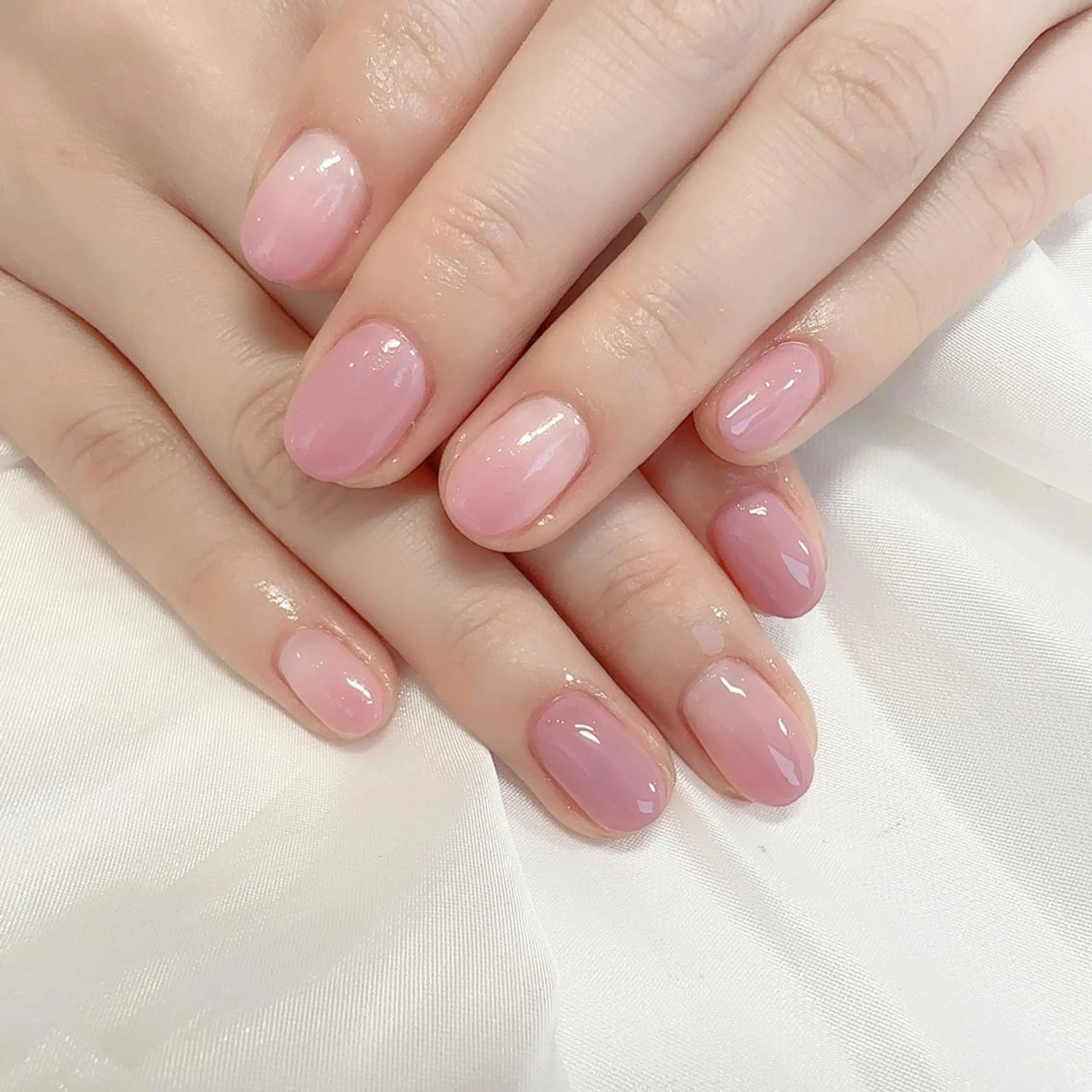 ネイル ハンドネイル ハンドケア AKI ♥︎のネイルデザイン