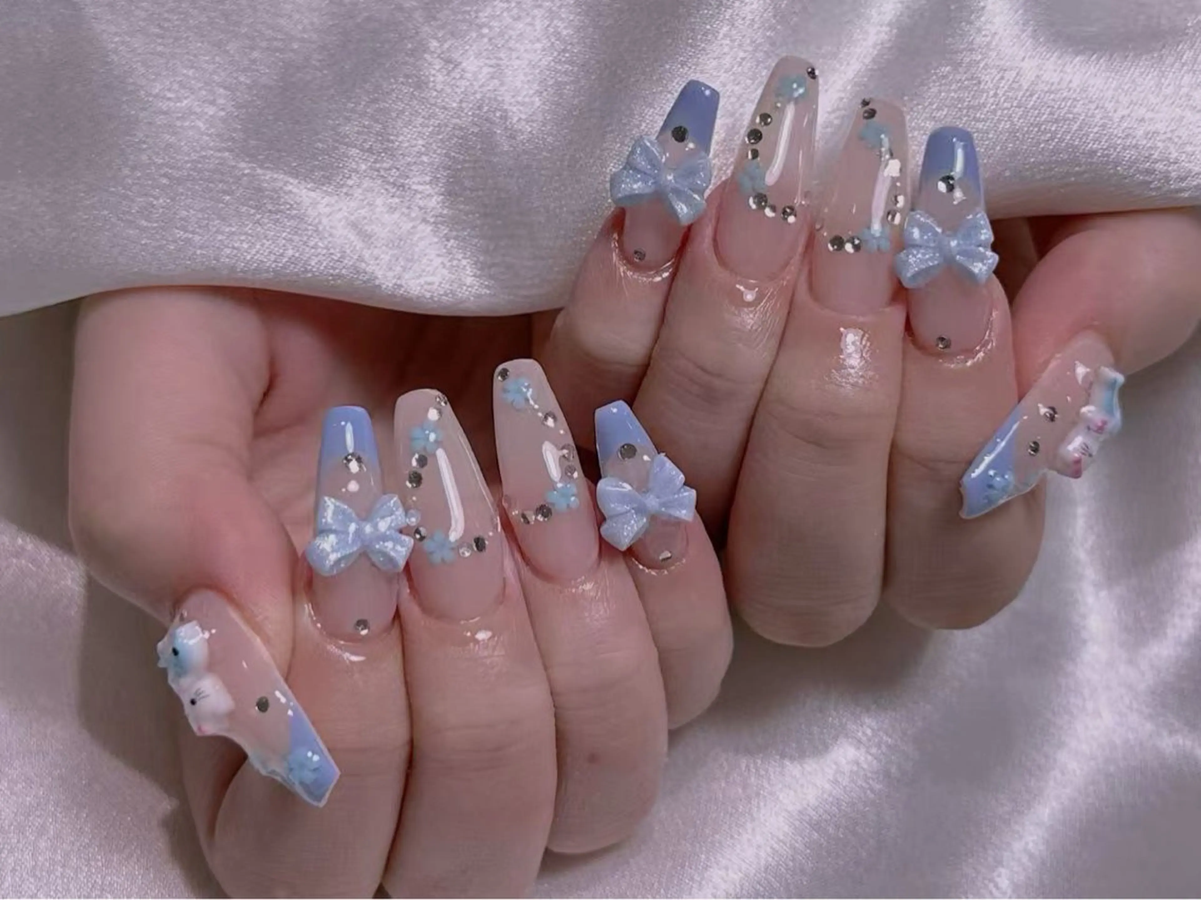 ネイル M2ネイルサロン【長さ出し&フィルイン導入店】所属・長さ出し専門店 RIRIのネイルデザイン