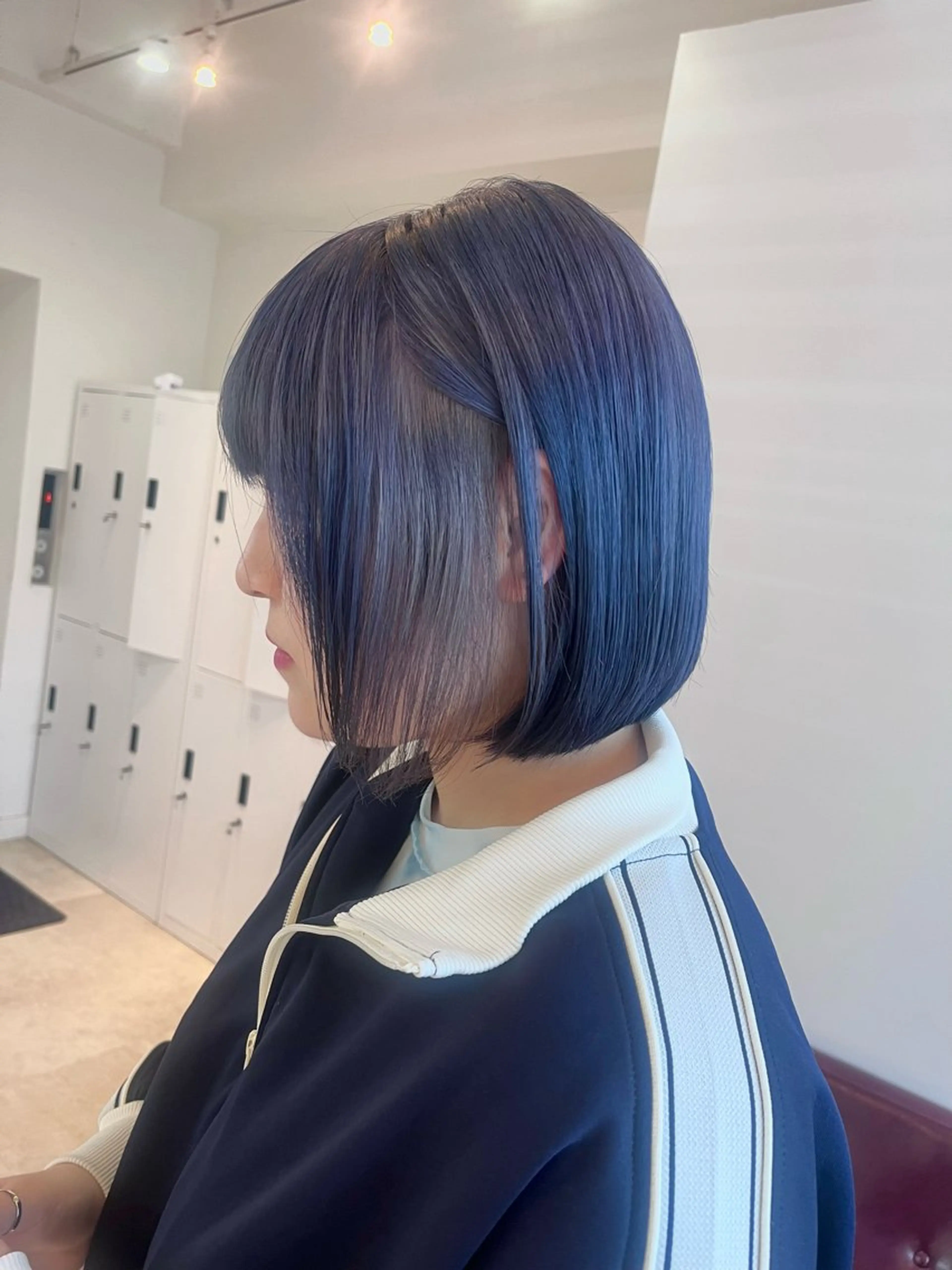 ミディアム ﾚｲﾔｰ🩵透明感 ೀユイ🌙のヘアスタイル