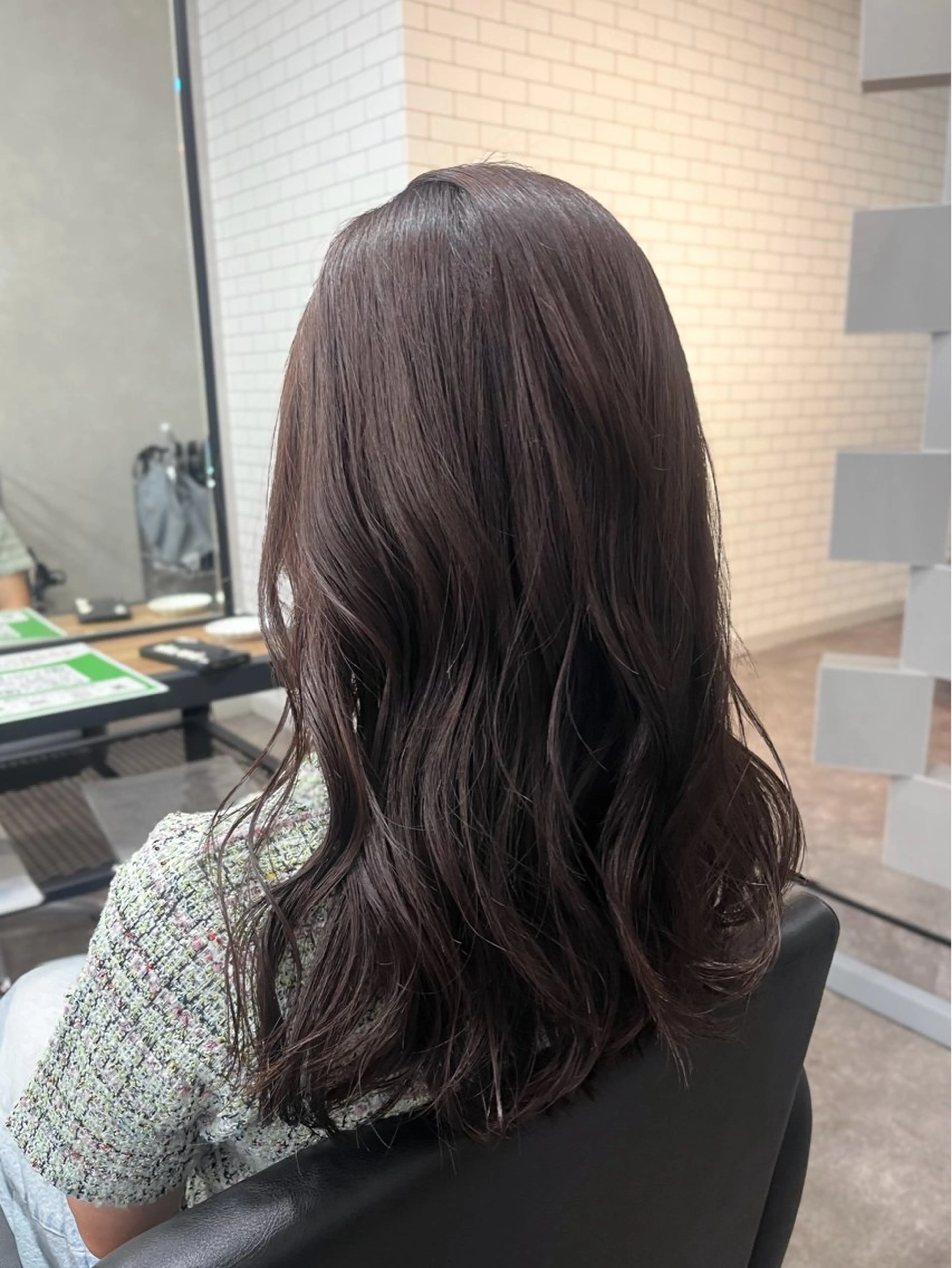 セミロング カラー ヘアカラー GrandLink 福本梓のヘアスタイル