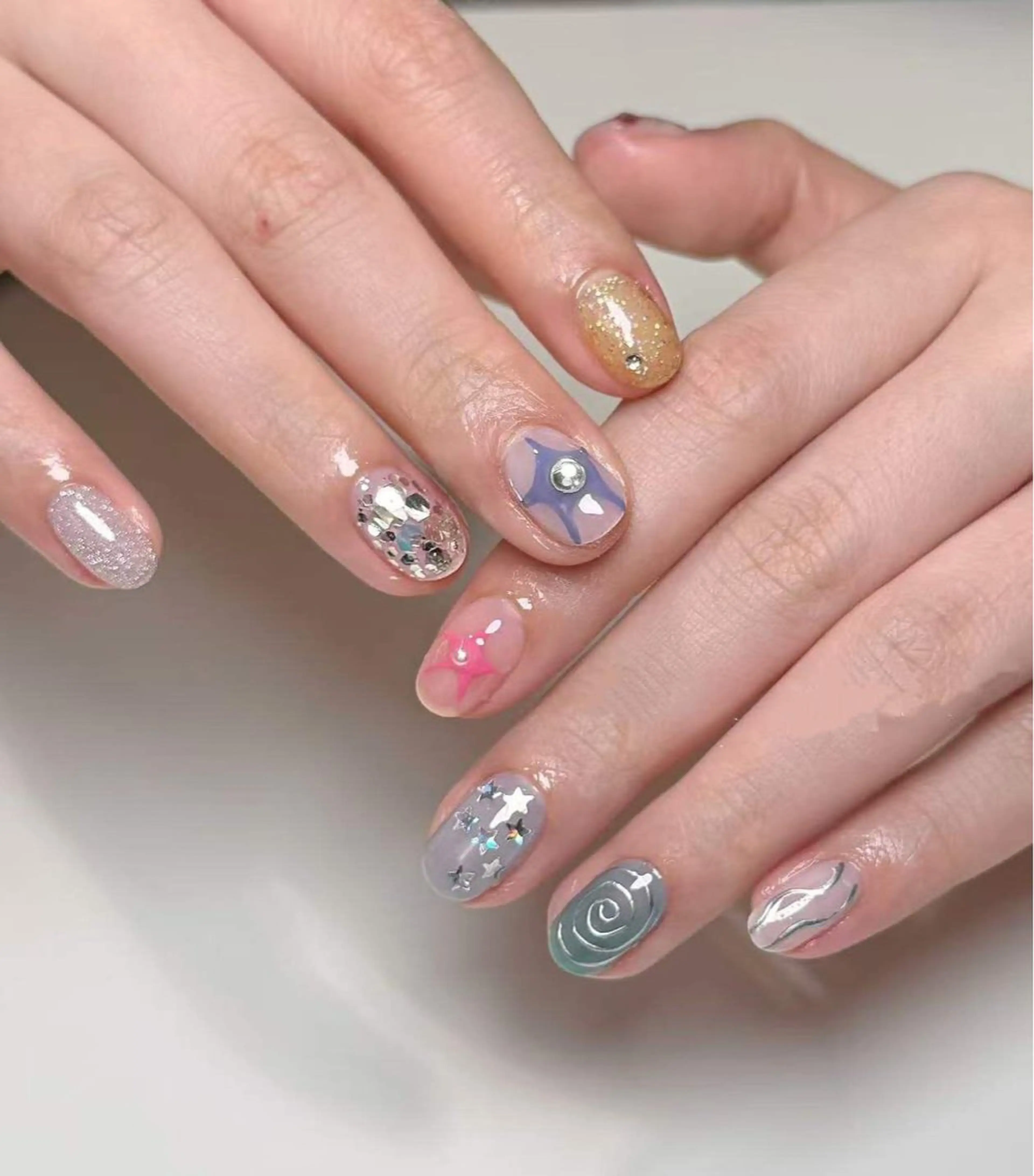 ネイル オーロラネイル フラワーネイル フットネイル フレンチネイル ジェルネイル ハンドネイル BabyYouMi ねねのネイルデザイン