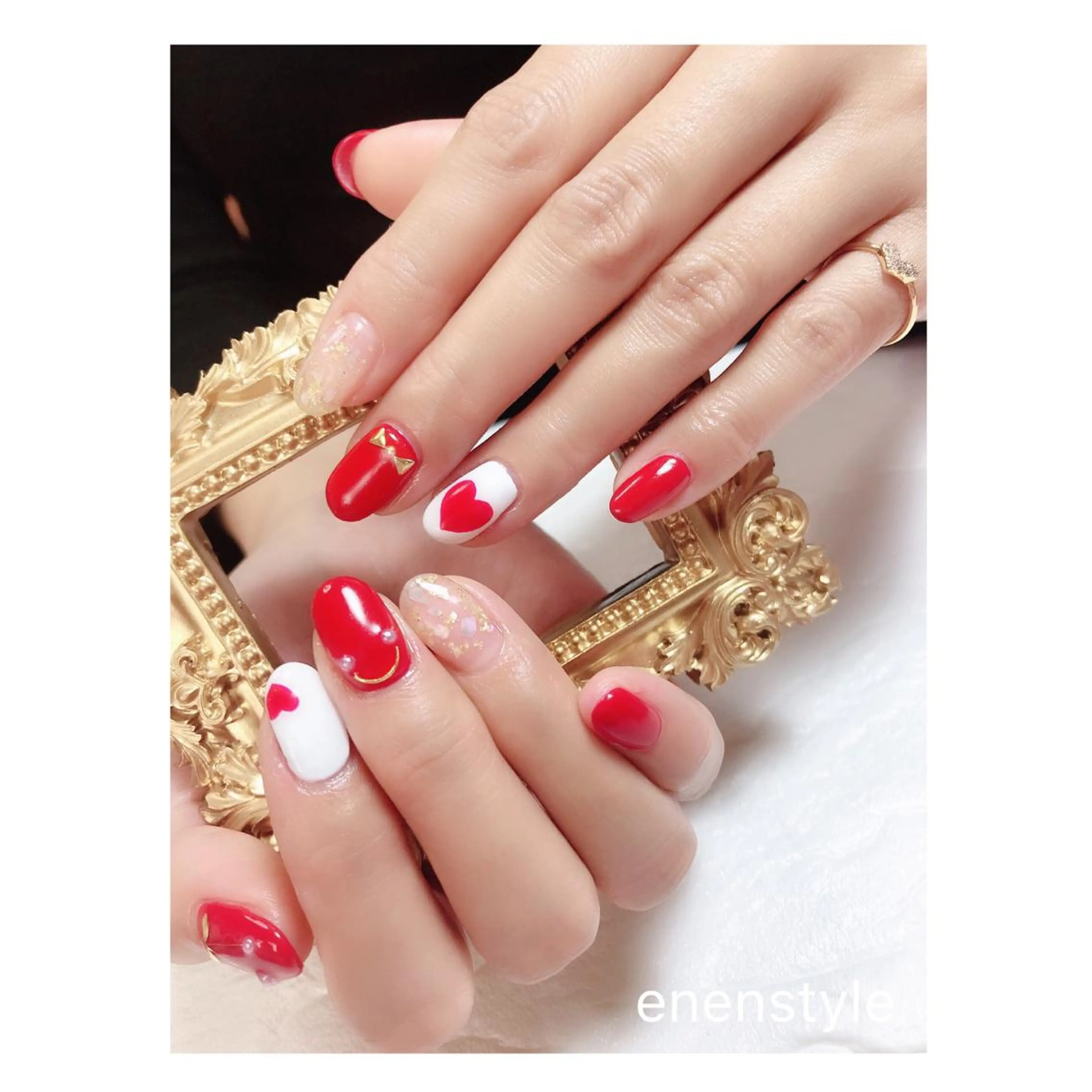 ショート ネイル ジェルネイル ハート ニュアンスネイル オフィスネイル ワンカラーネイル 👑enen style👑のネイルデザイン