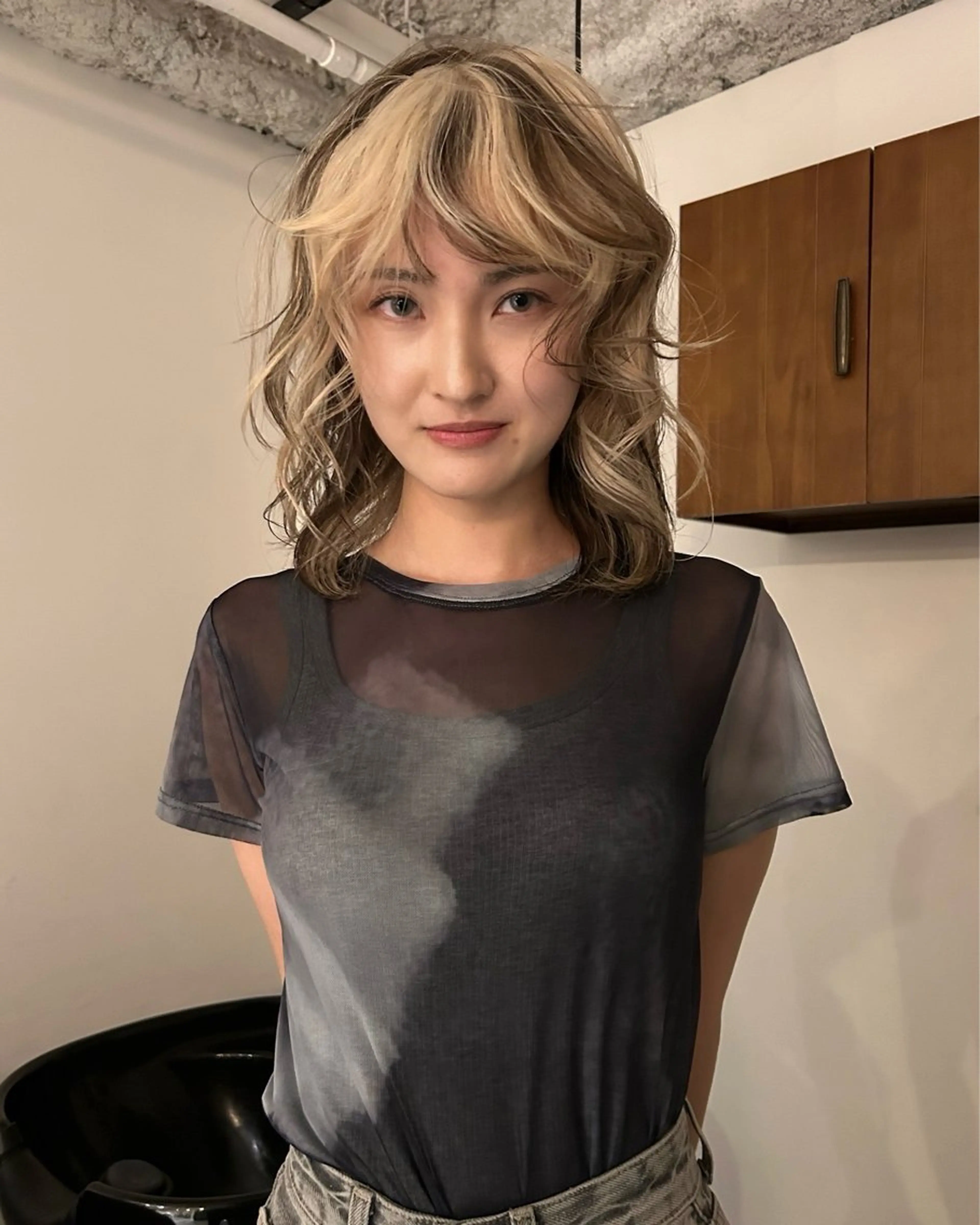 人気メニュー［minimo新規限定］似合わせカット＋ケアブリーチ＋ファイバープレックスケアトリートメントの写真