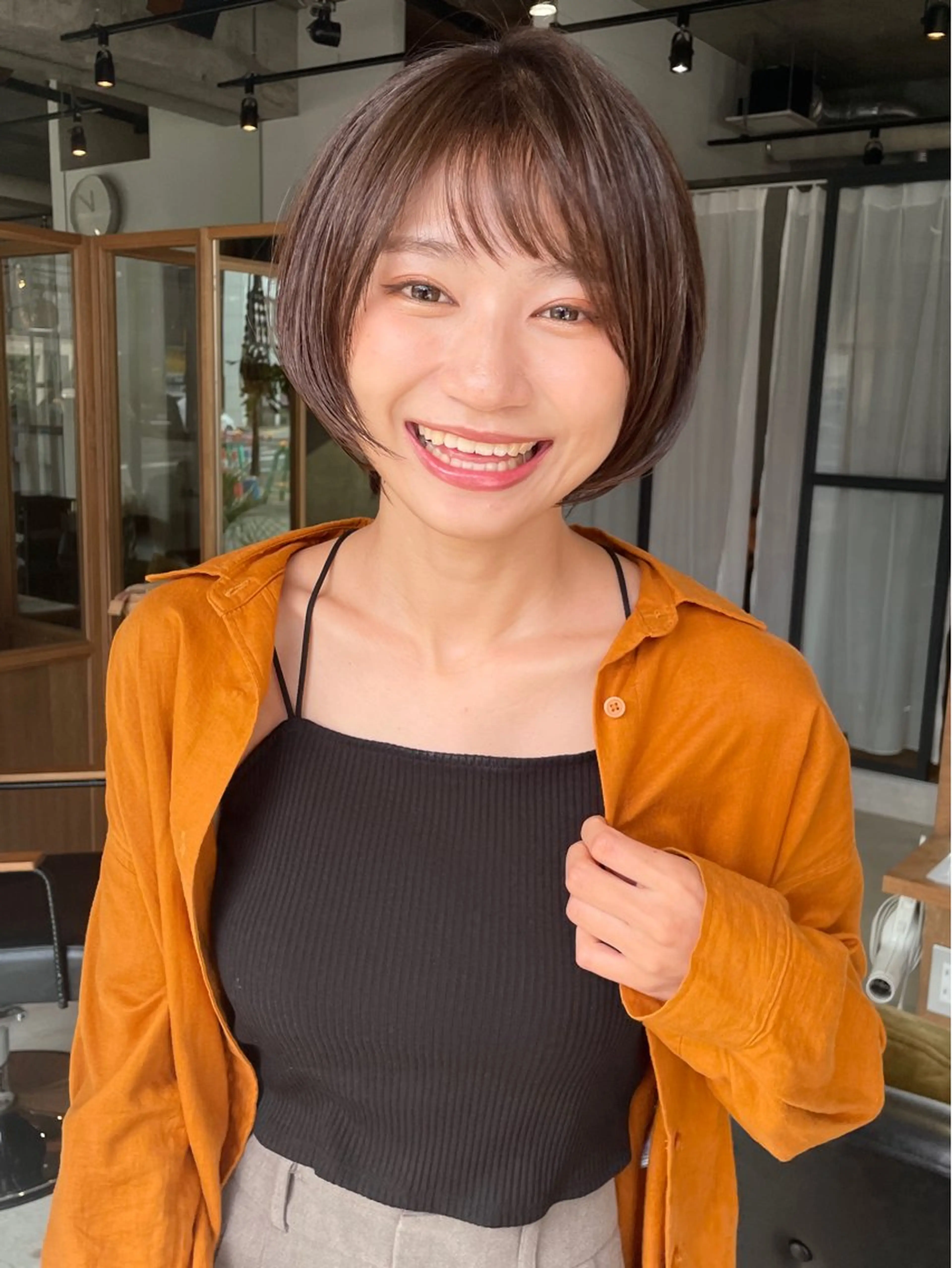 ショート カラー カット ヘアカラー トリートメント FERIA池田 田岡啓佑のヘアスタイル