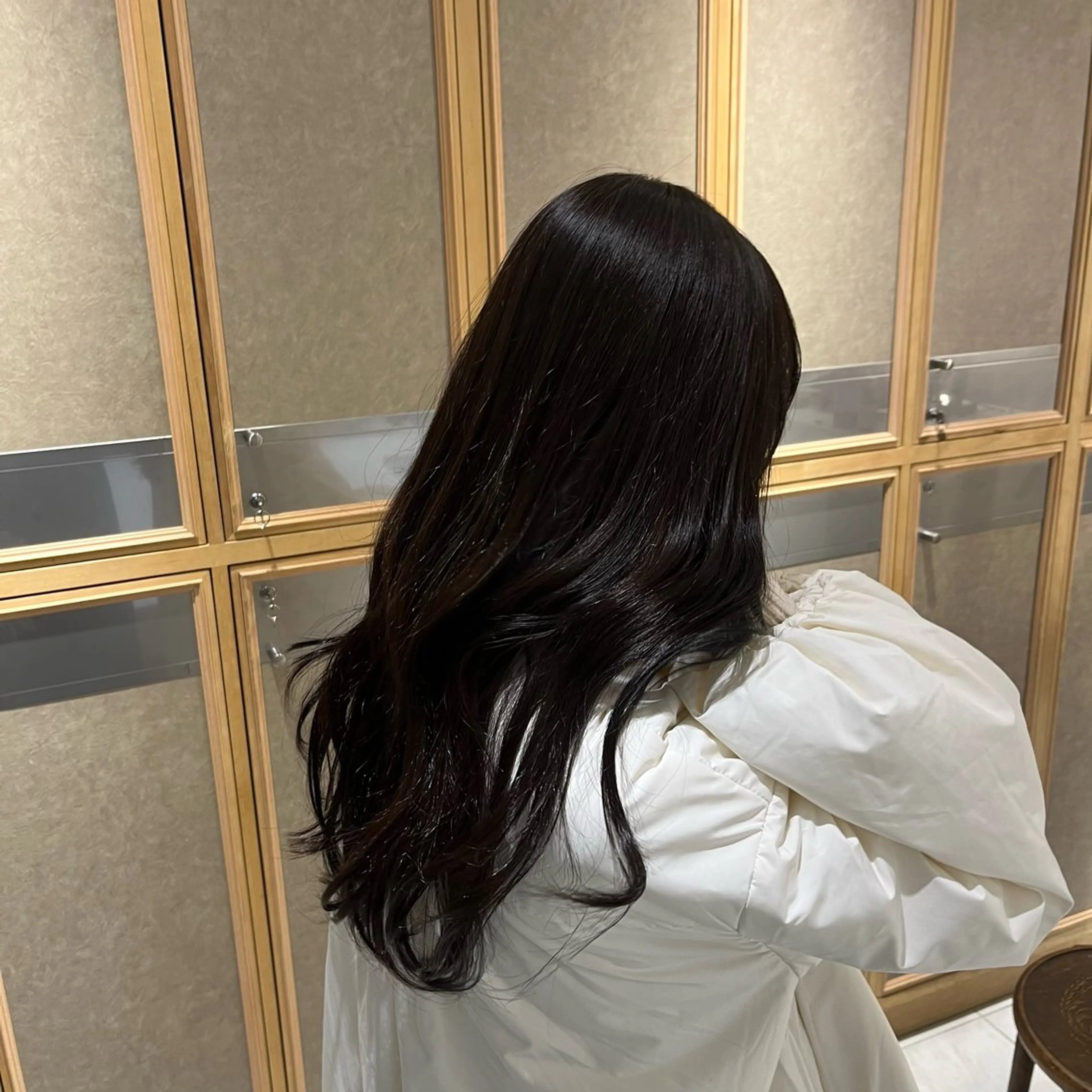 ロング 暗髪🐈‍⬛艶髪☔︎ 愛弥のヘアスタイル