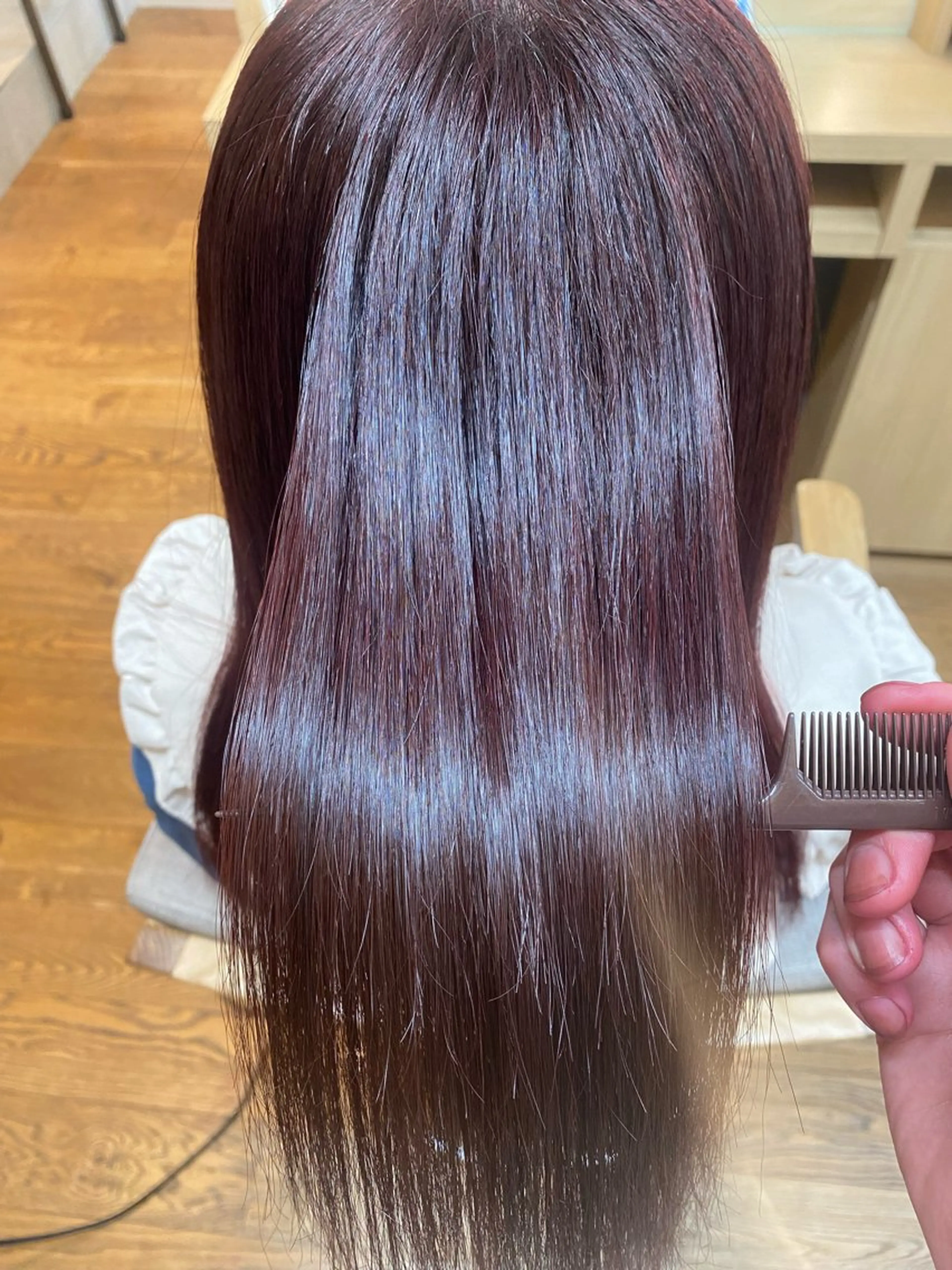 カラー ブリーチ ブリーチなしカラー レッドカラー 鳴海 快晴のヘアスタイル