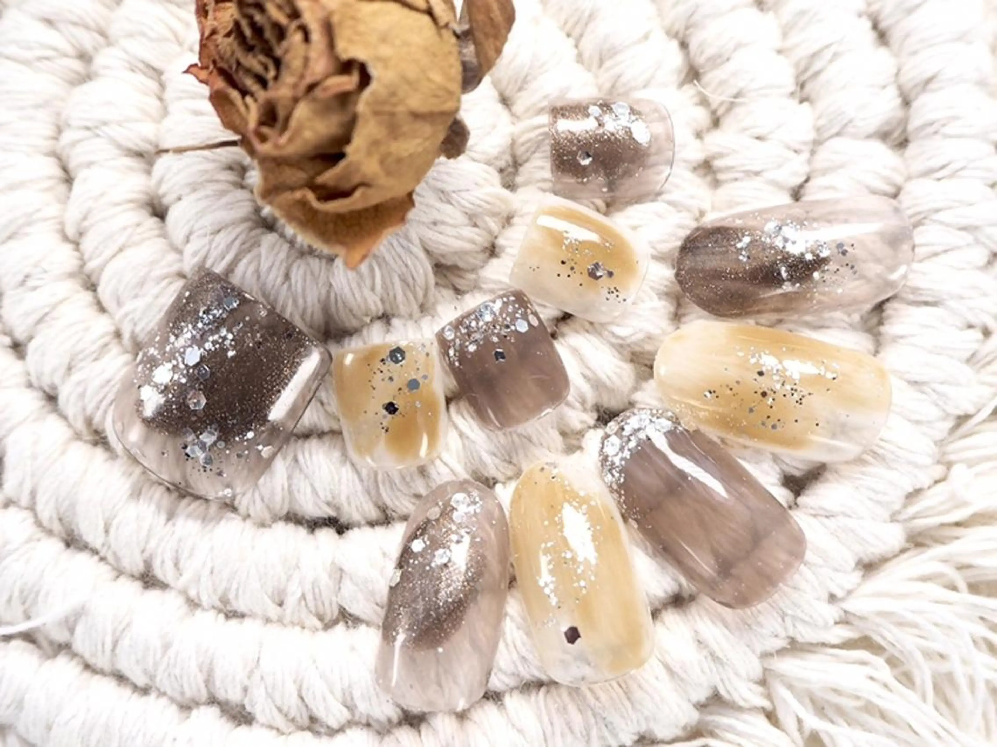 ネイル ビューティーサロン ヘゼリヒのネイルデザイン