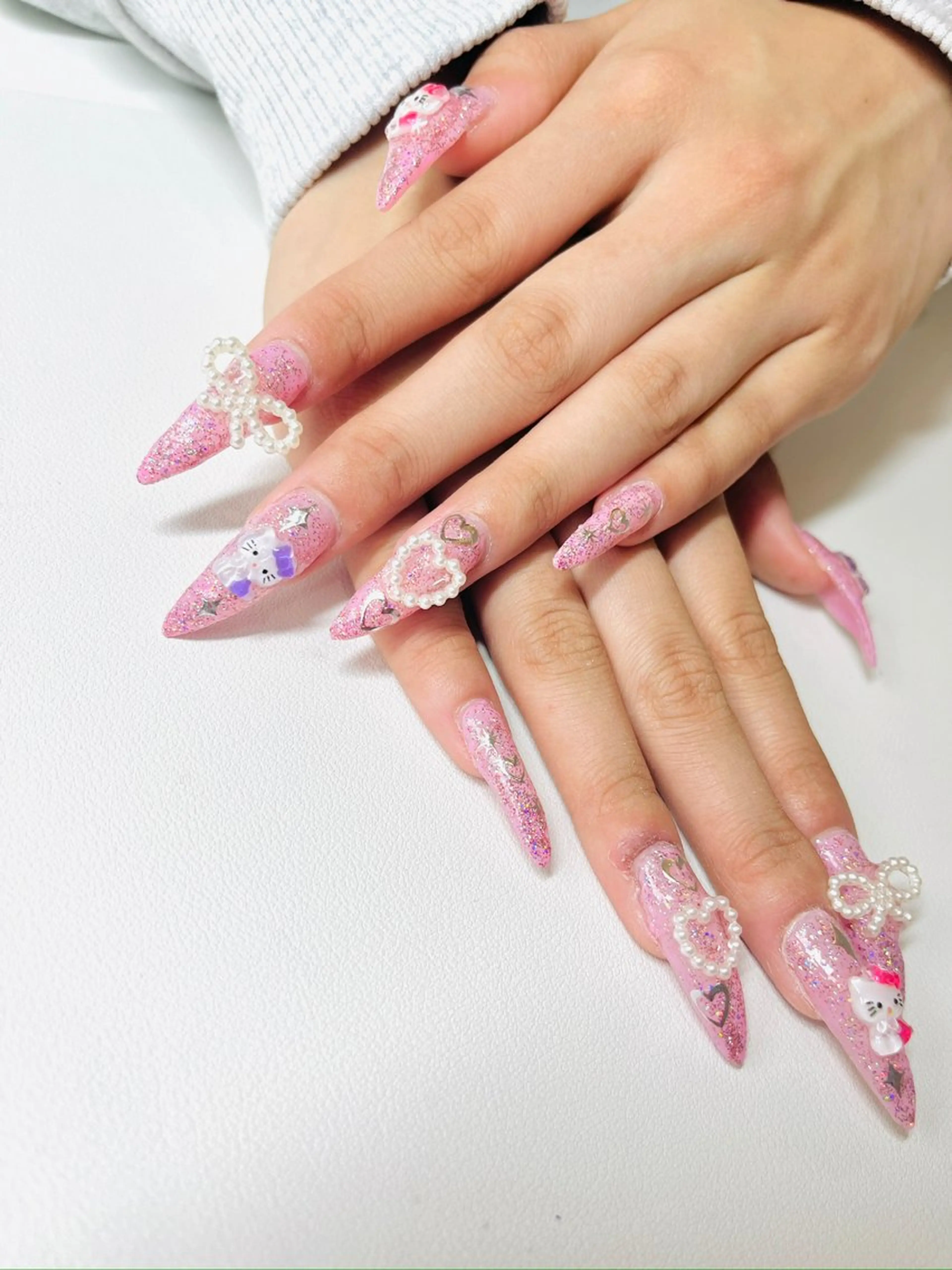 ネイル 長さ出し ジェルネイル 持ち込み nail atelier R所属・nail atelier  Rのネイルデザイン