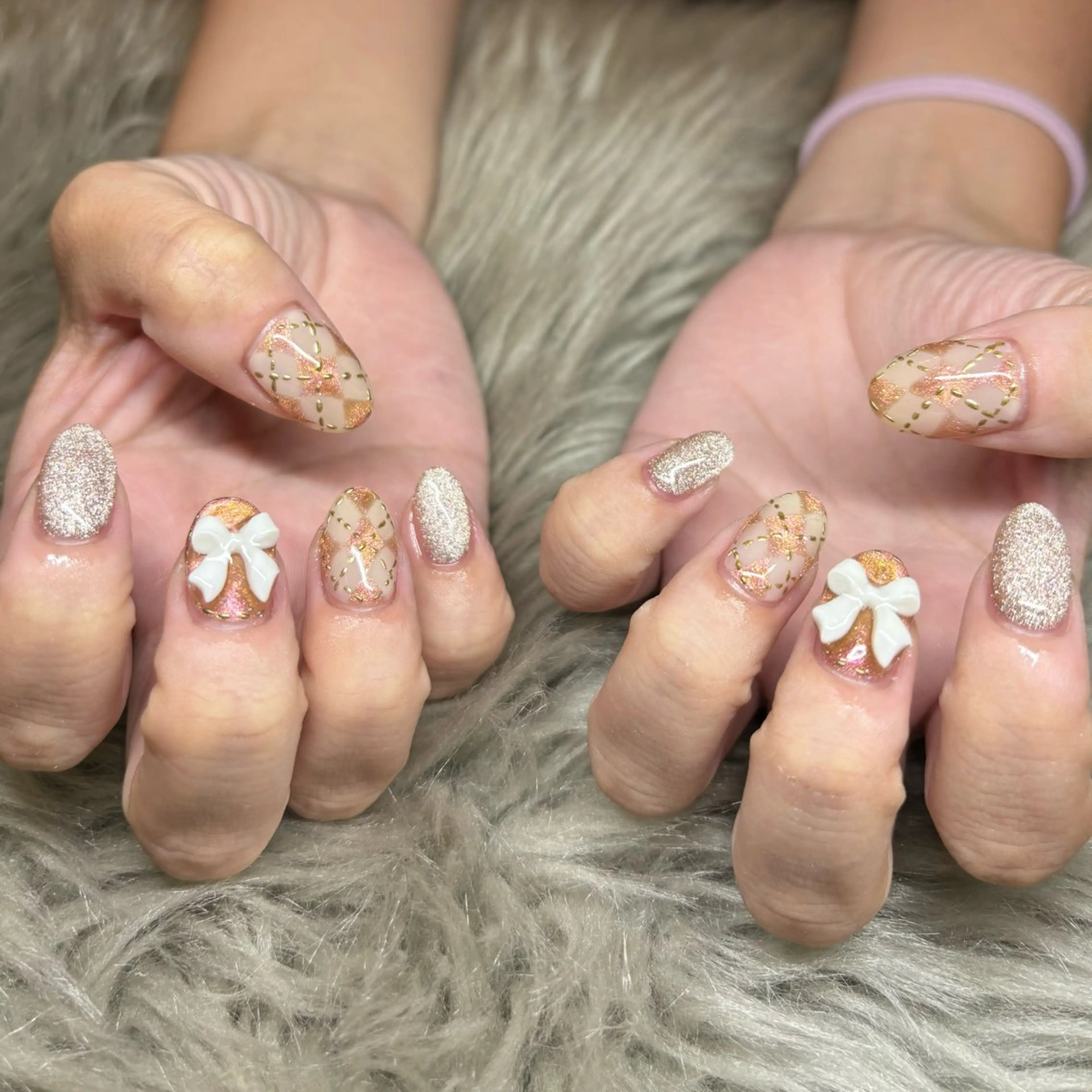 ネイル マグネットネイル リボン cut&style CLOWN所属・Tobayama 🐈‍⬛໒꒱· ﾟのネイルデザイン