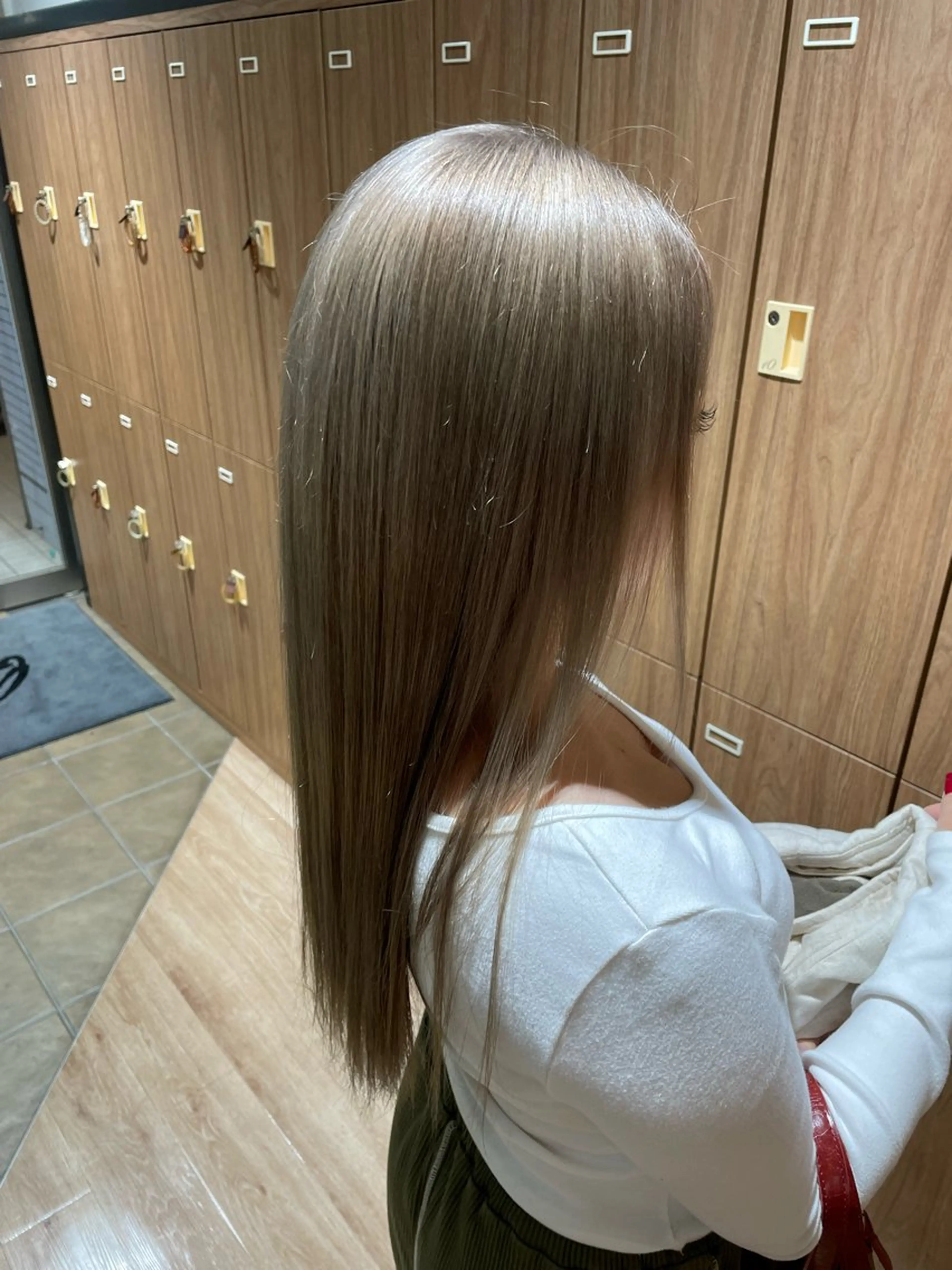 ロング 坂田 康介のヘアスタイル