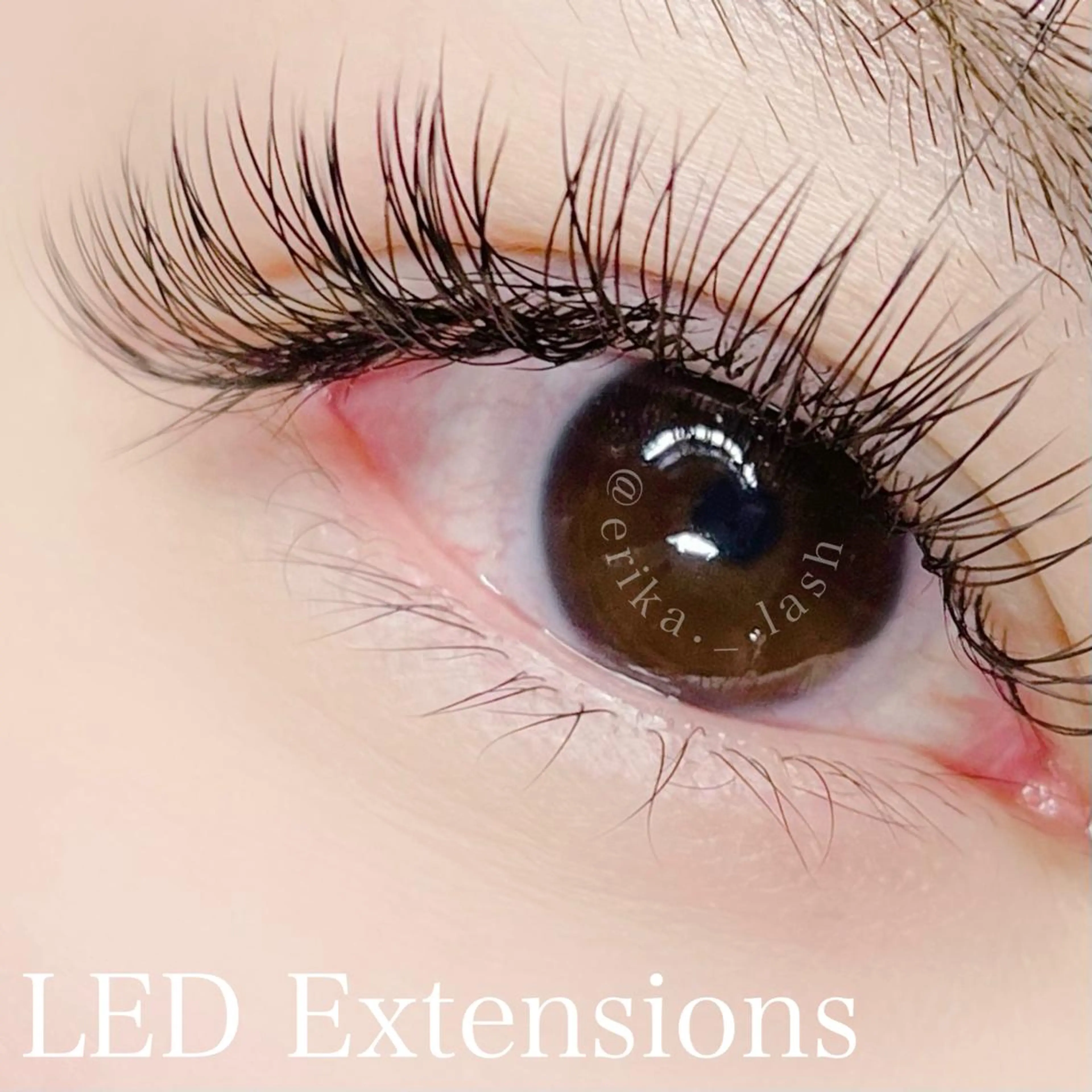 フラットラッシュ120本まで♡変更可能♡LED.バインド、ダブル➕500円の写真