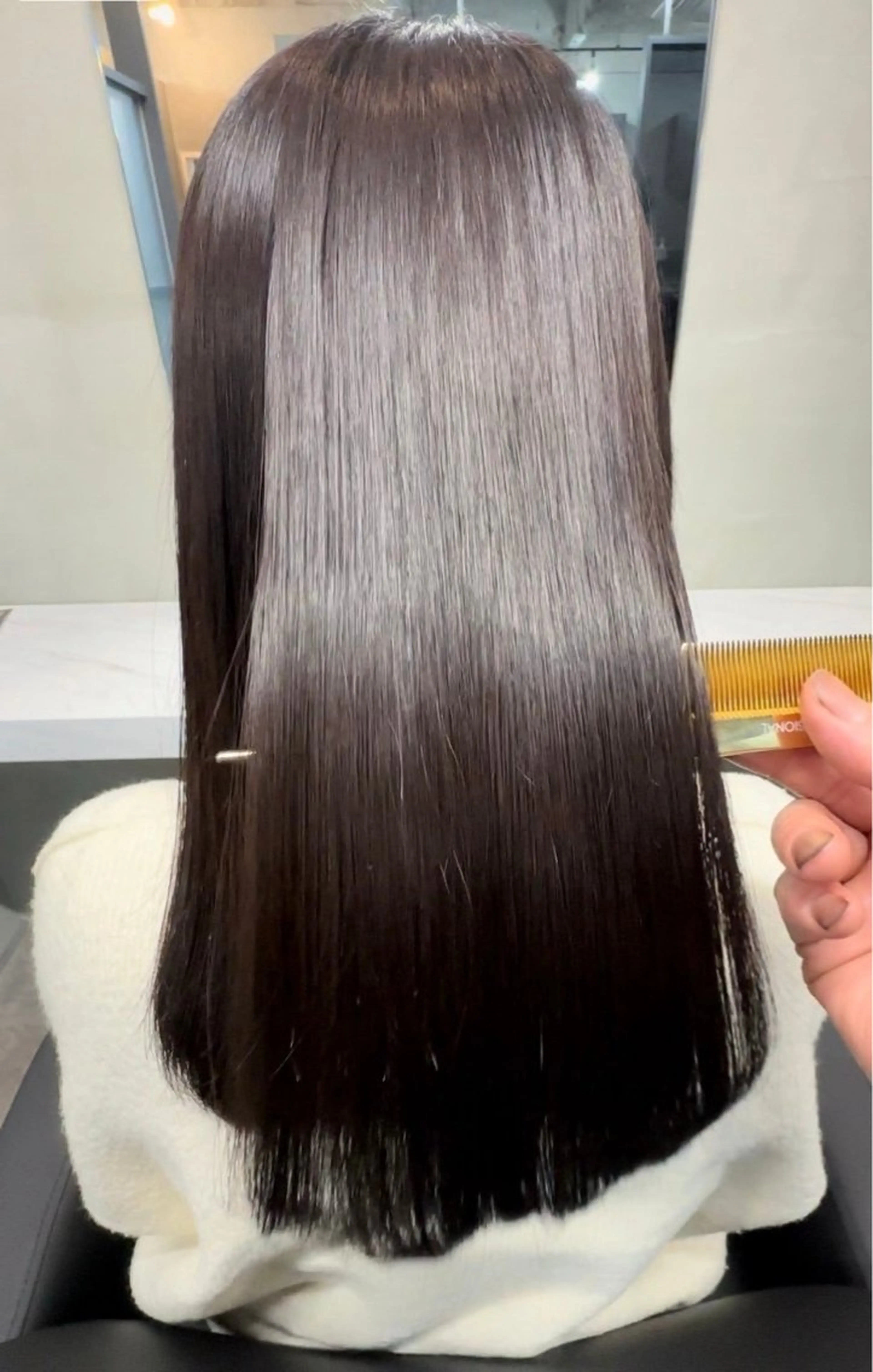 ロング カラー 髪質改善/縮毛矯正/ ブリーチ/荊尾のヘアスタイル