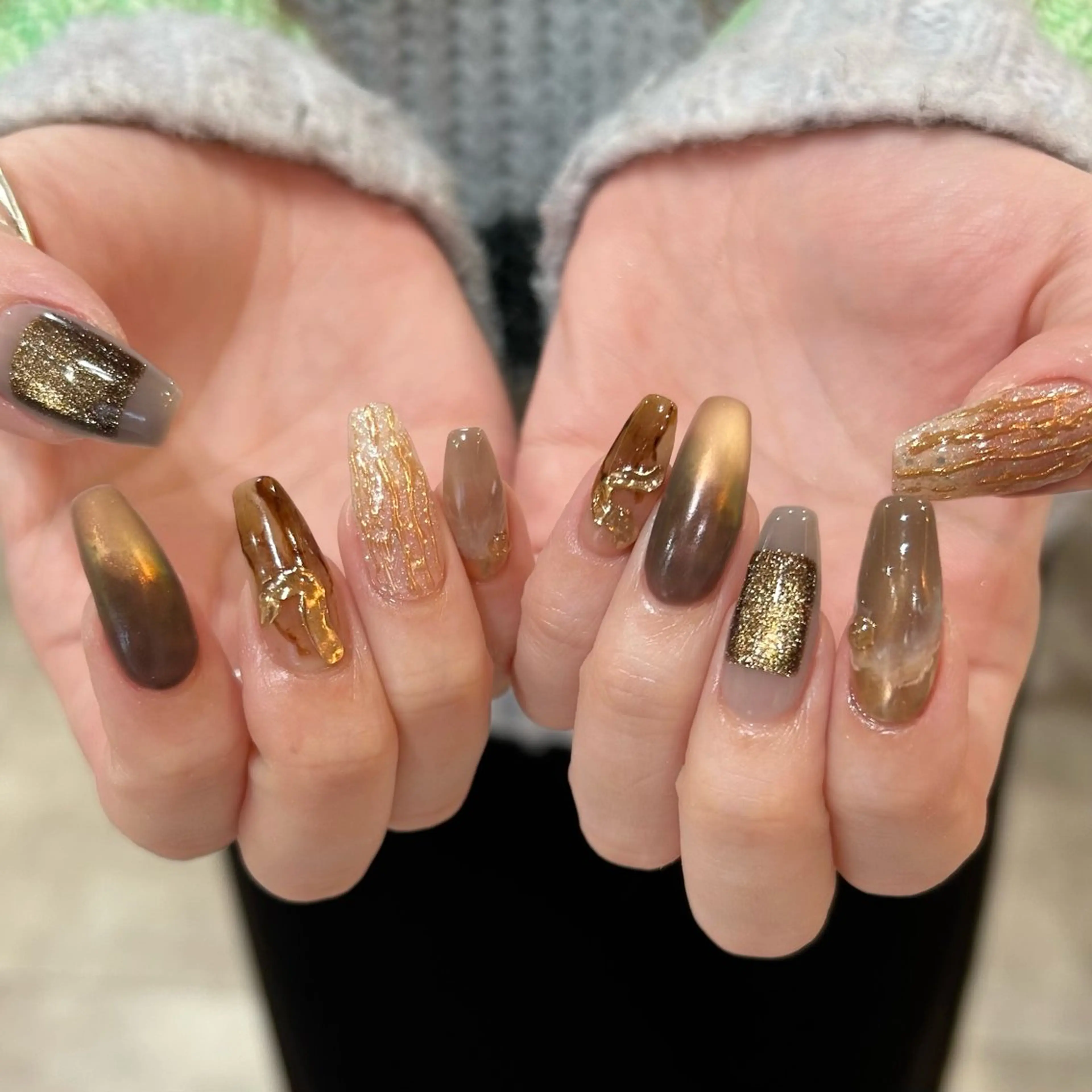 ネイル ハンドネイル shio ♡ 19日空きアリのネイルデザイン