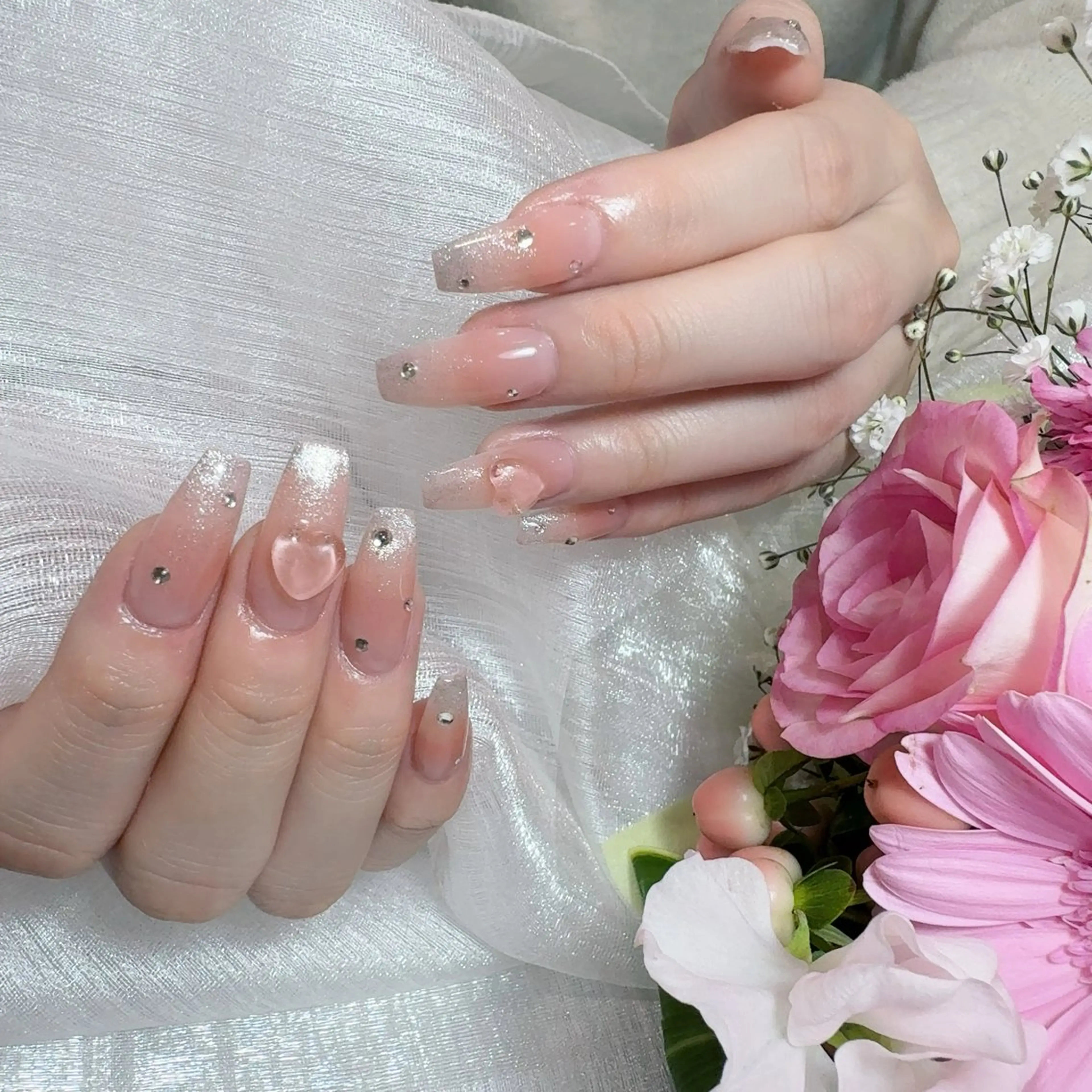 ネイル アートネイル フラッシュネイル フレンチネイル ジェルネイル ガラスフレンチ You&Me Yukiのネイルデザイン