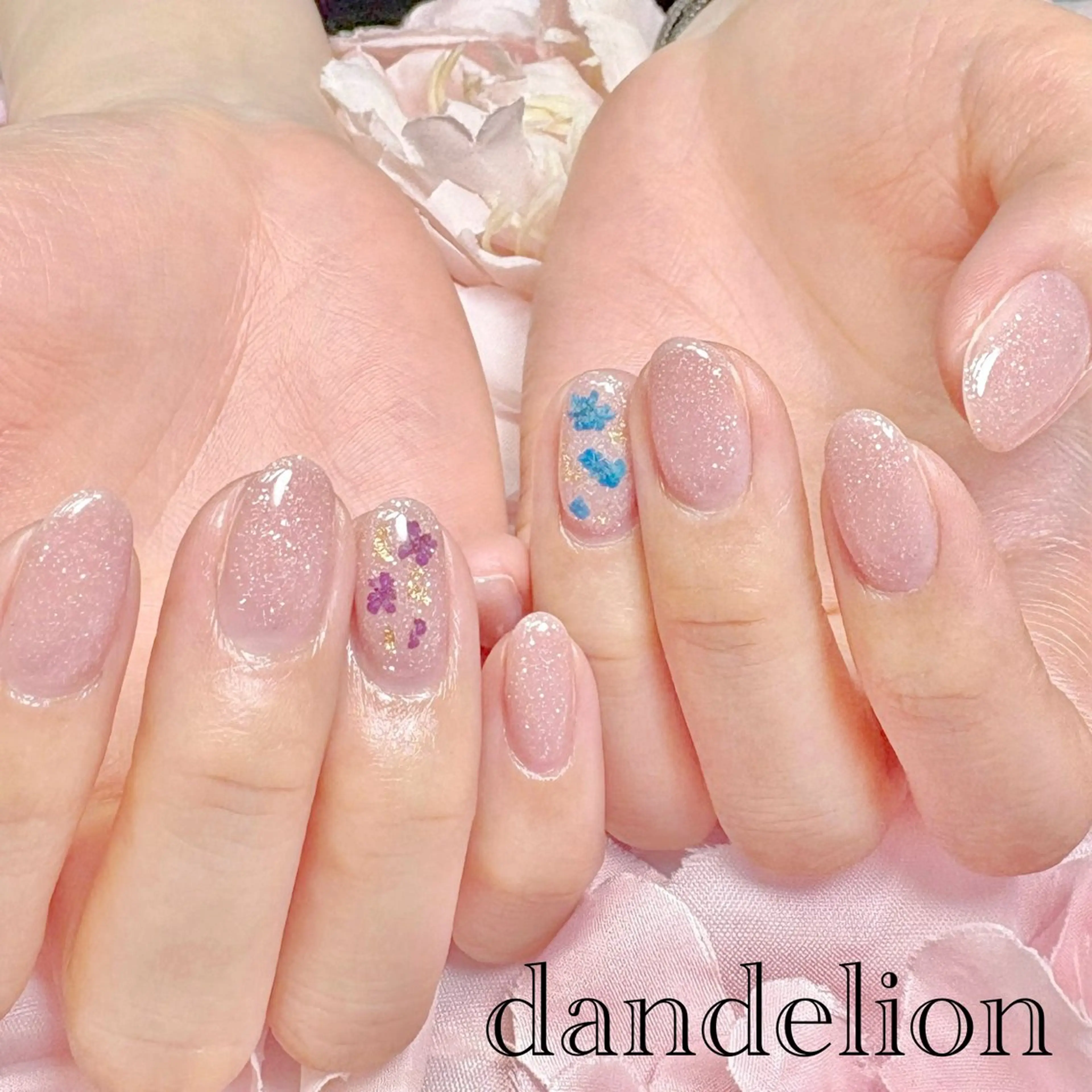 ネイル ハンドネイル ハンドケア dandelion ダンデライオンのネイルデザイン