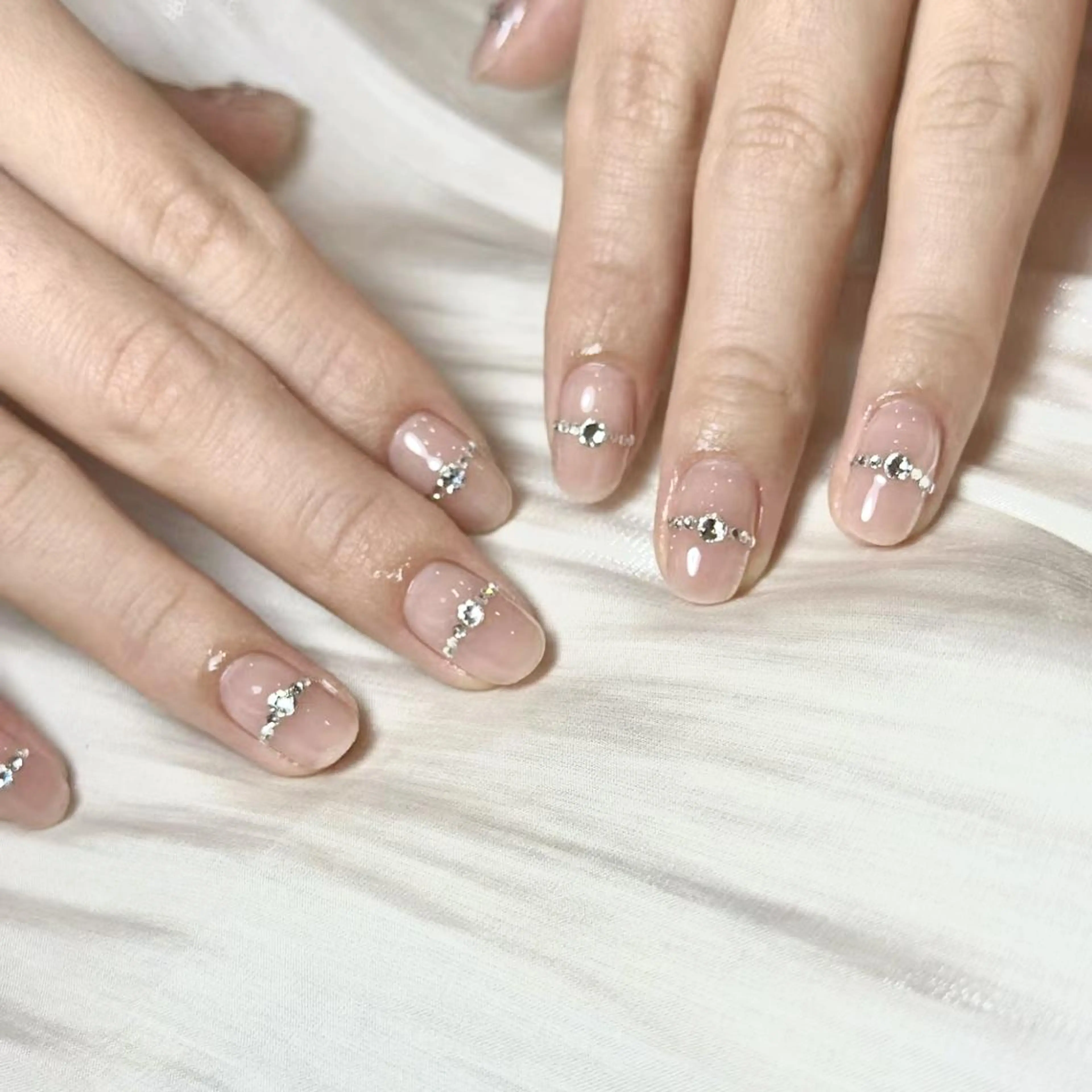 ネイル ハンドネイル RAFFINE haru🦋🩵のネイルデザイン