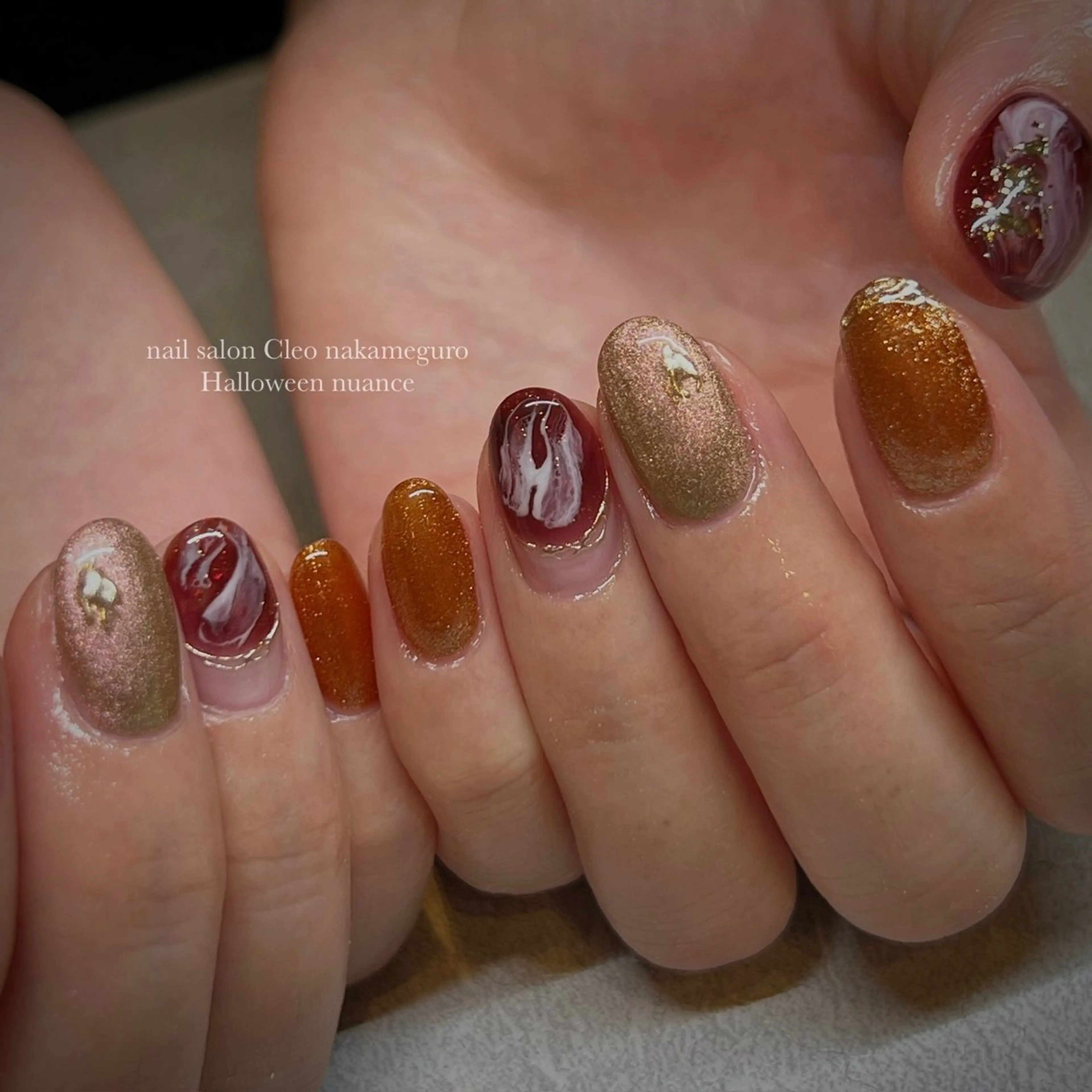 ネイル アートネイル オーロラネイル べっ甲ネイル ブルー ボルドー Cleo中目黒店 Hinahoのネイルデザイン