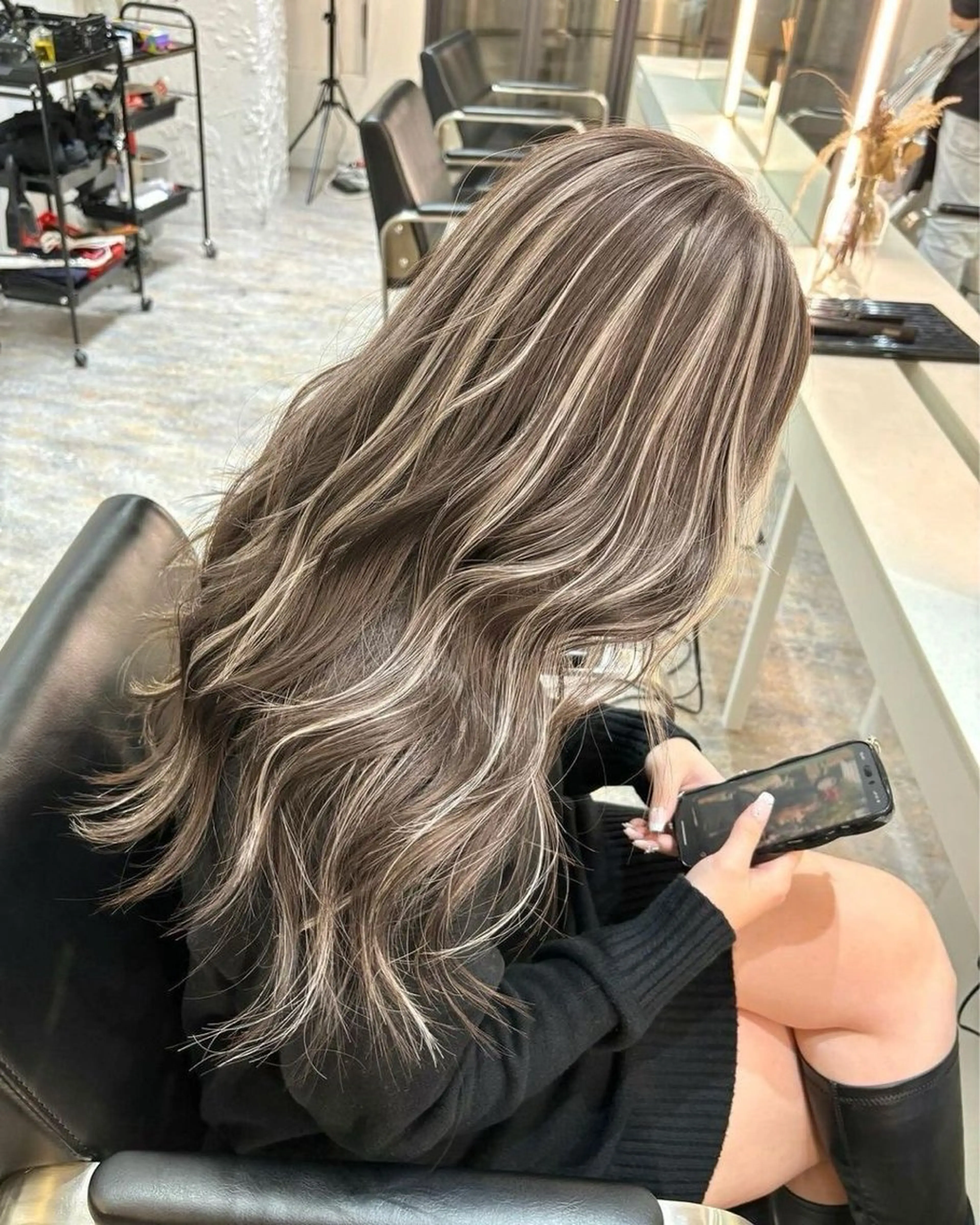 カラー ハイライトカラー ヘアカラー トリートメント 🫧Shanti🫧 ばんだいのヘアスタイル